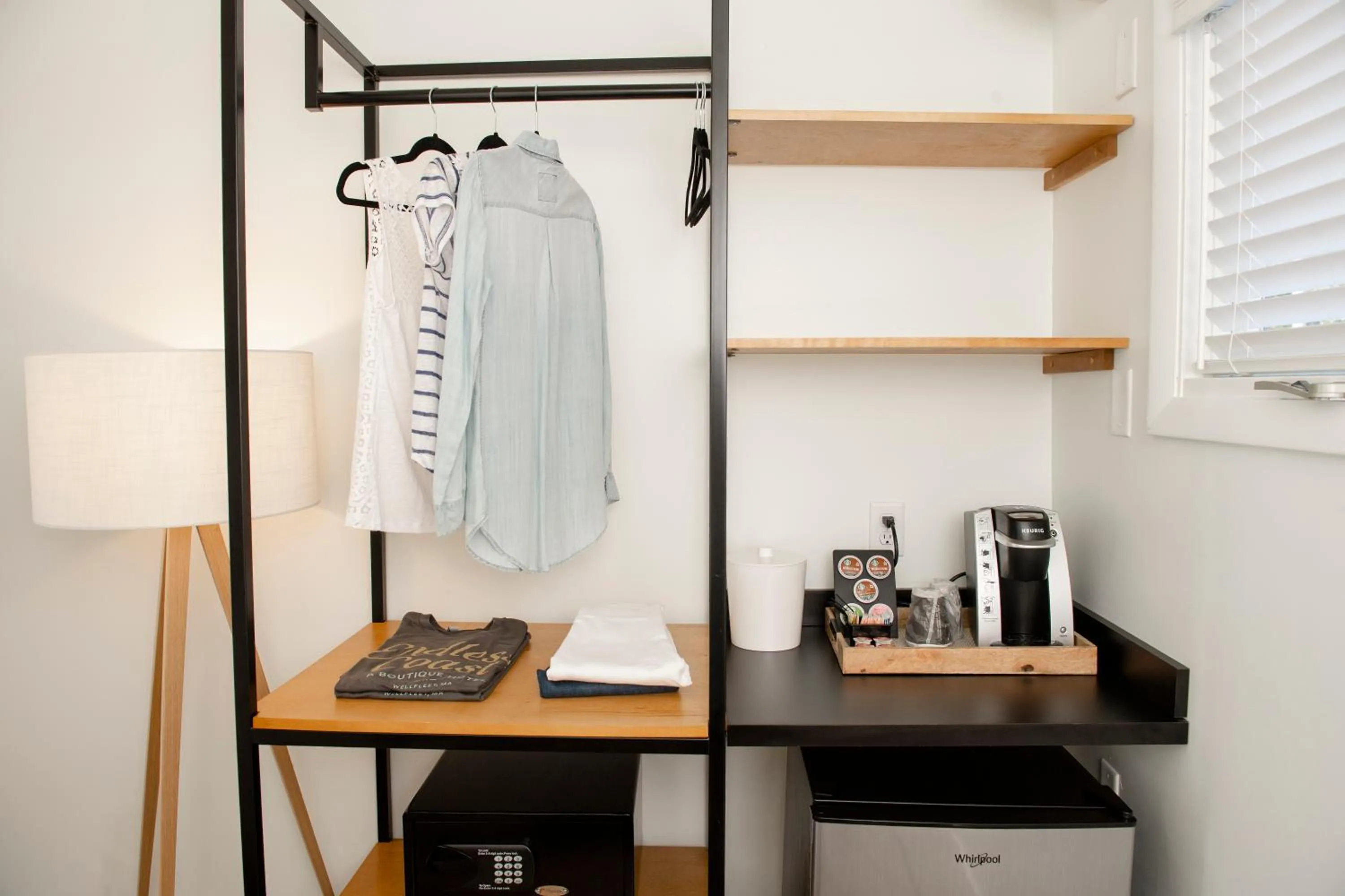 Coffee/tea facilities in Endless Coast, A Boutique Hotel