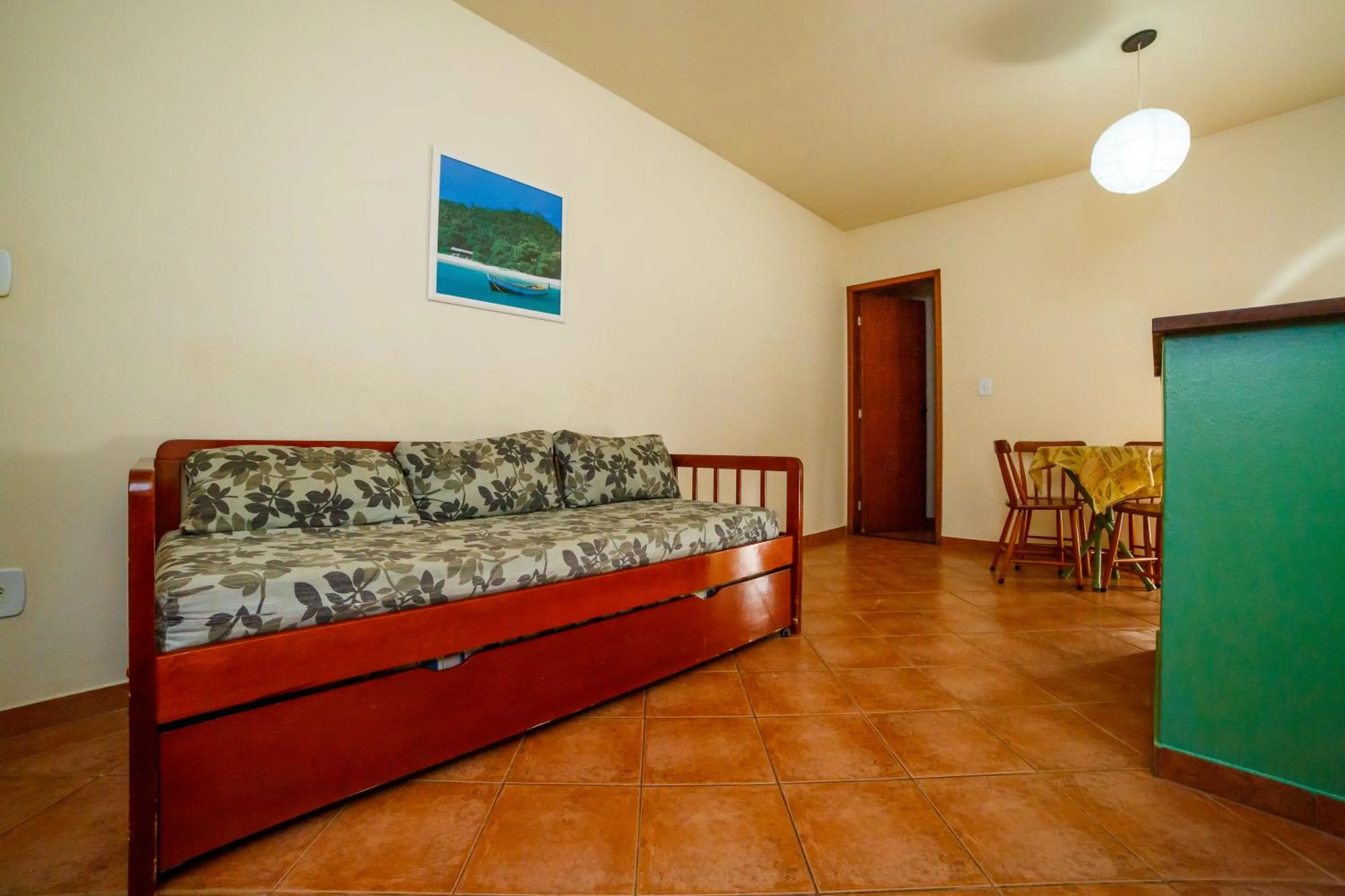 Living room, Bed in Pousada Do Capitão