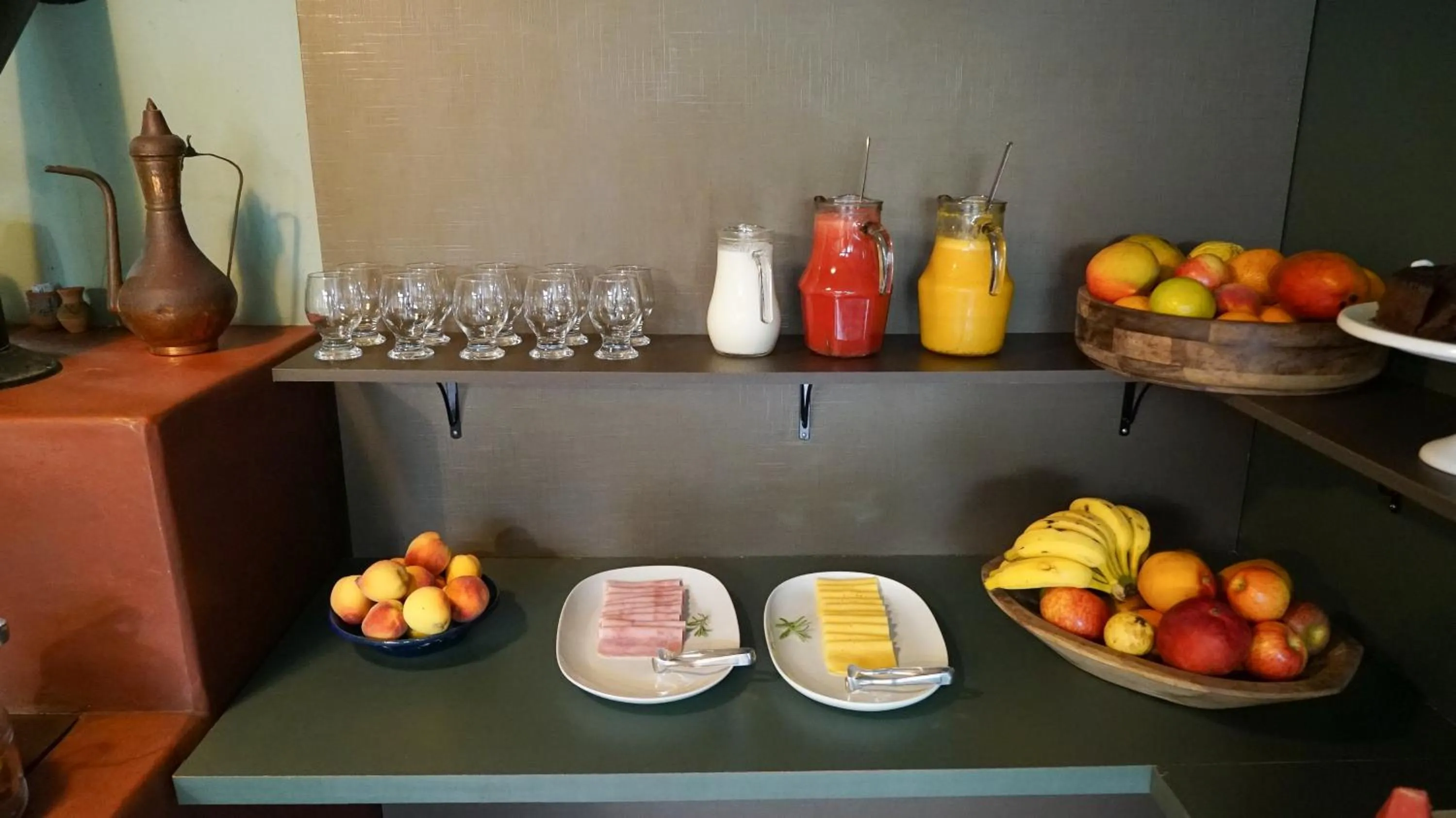 Buffet breakfast in Pousada Do Capitão