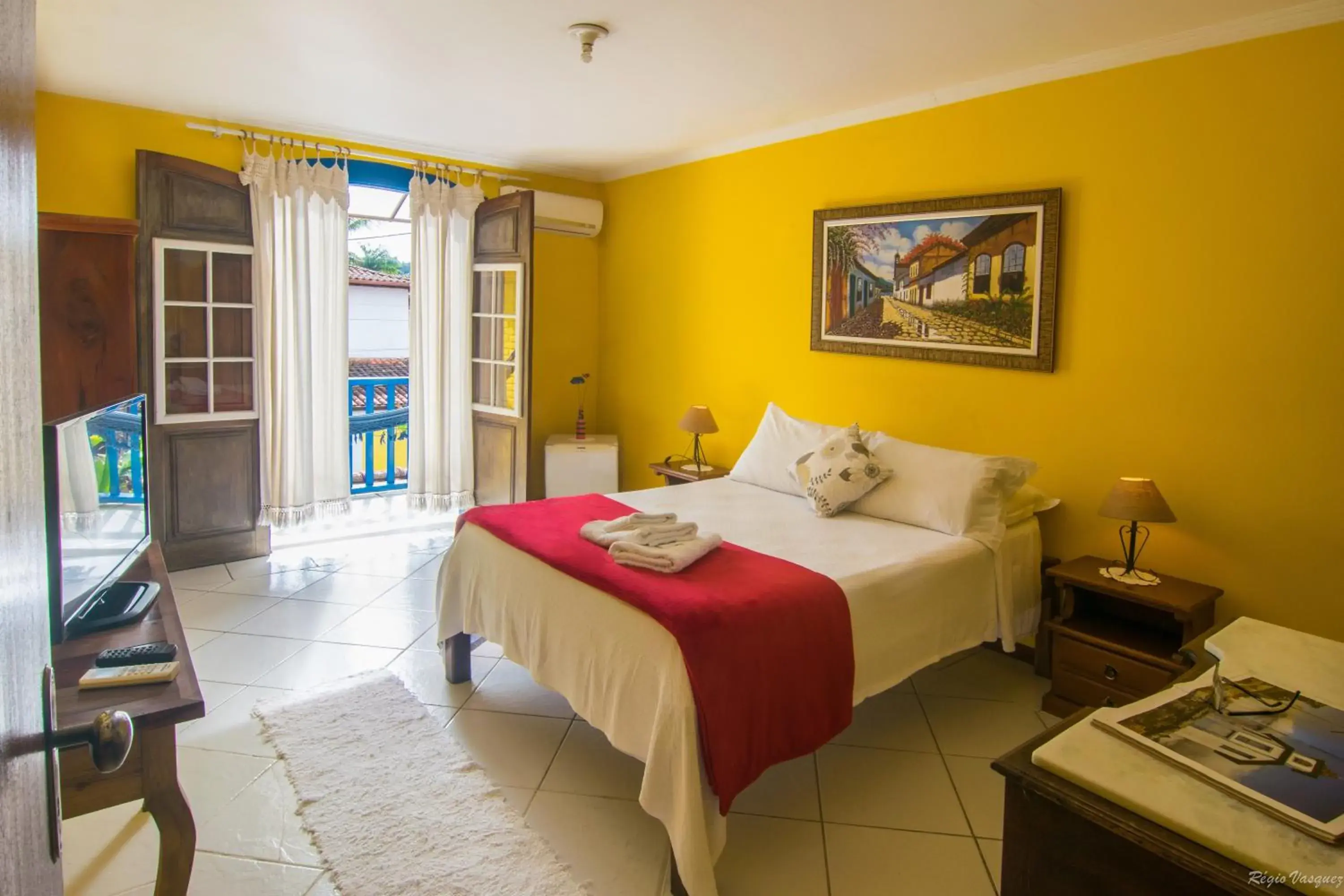 Classic Double Room with Balcony - single occupancy in Pousada Talismã Classic Double Room with Balcony - single occupancy in Pousada Talismã