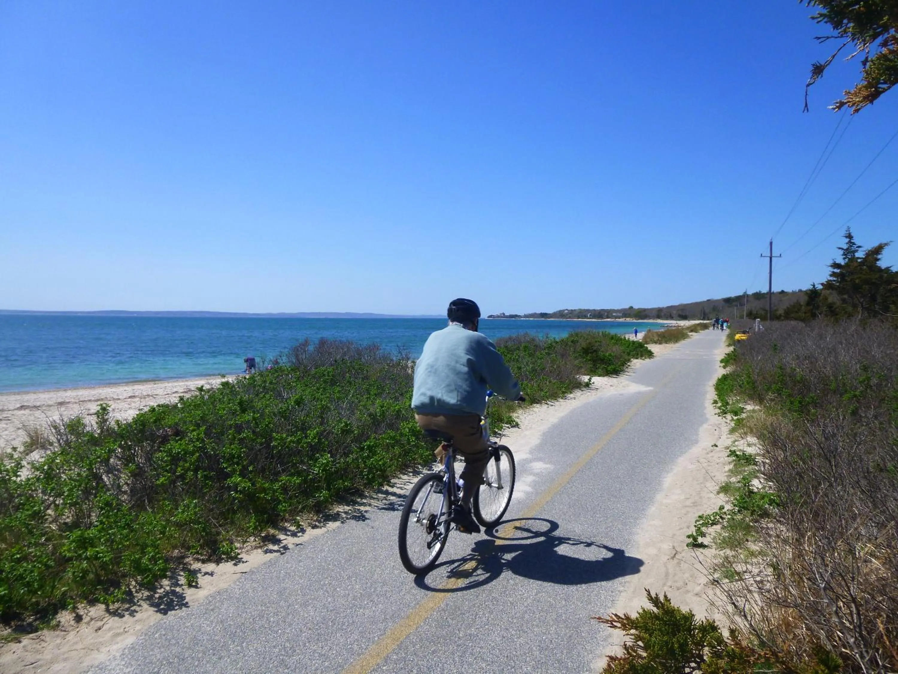 Day in Falmouth Heights Motor Lodge