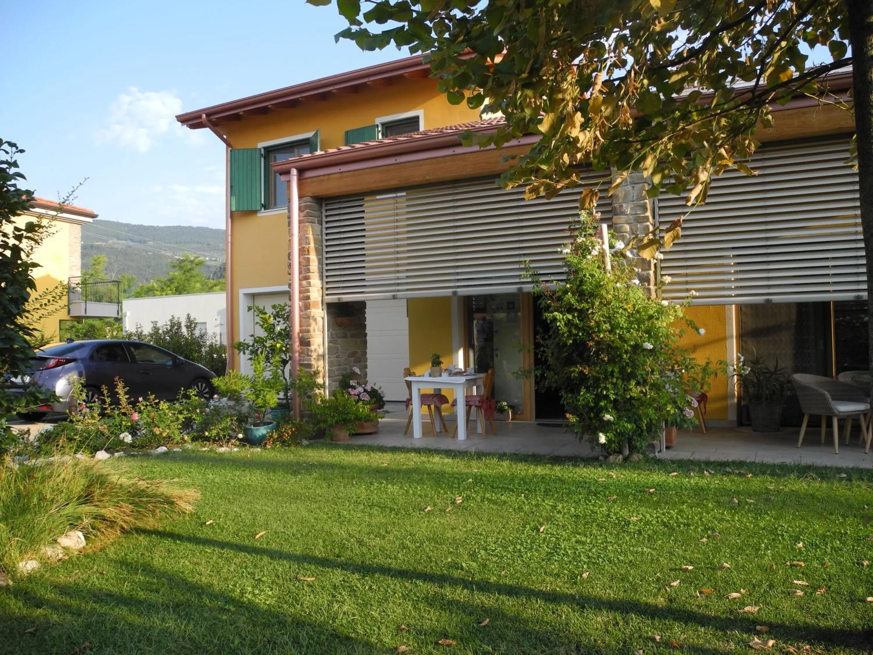 Property building in B&B Mimosa e Lillà