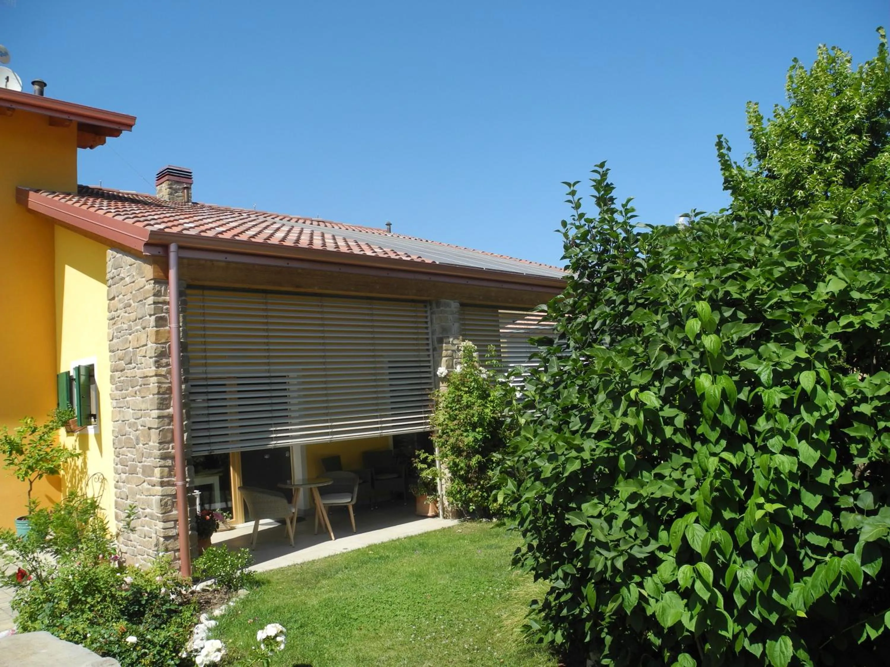 Property building in B&B Mimosa e Lillà