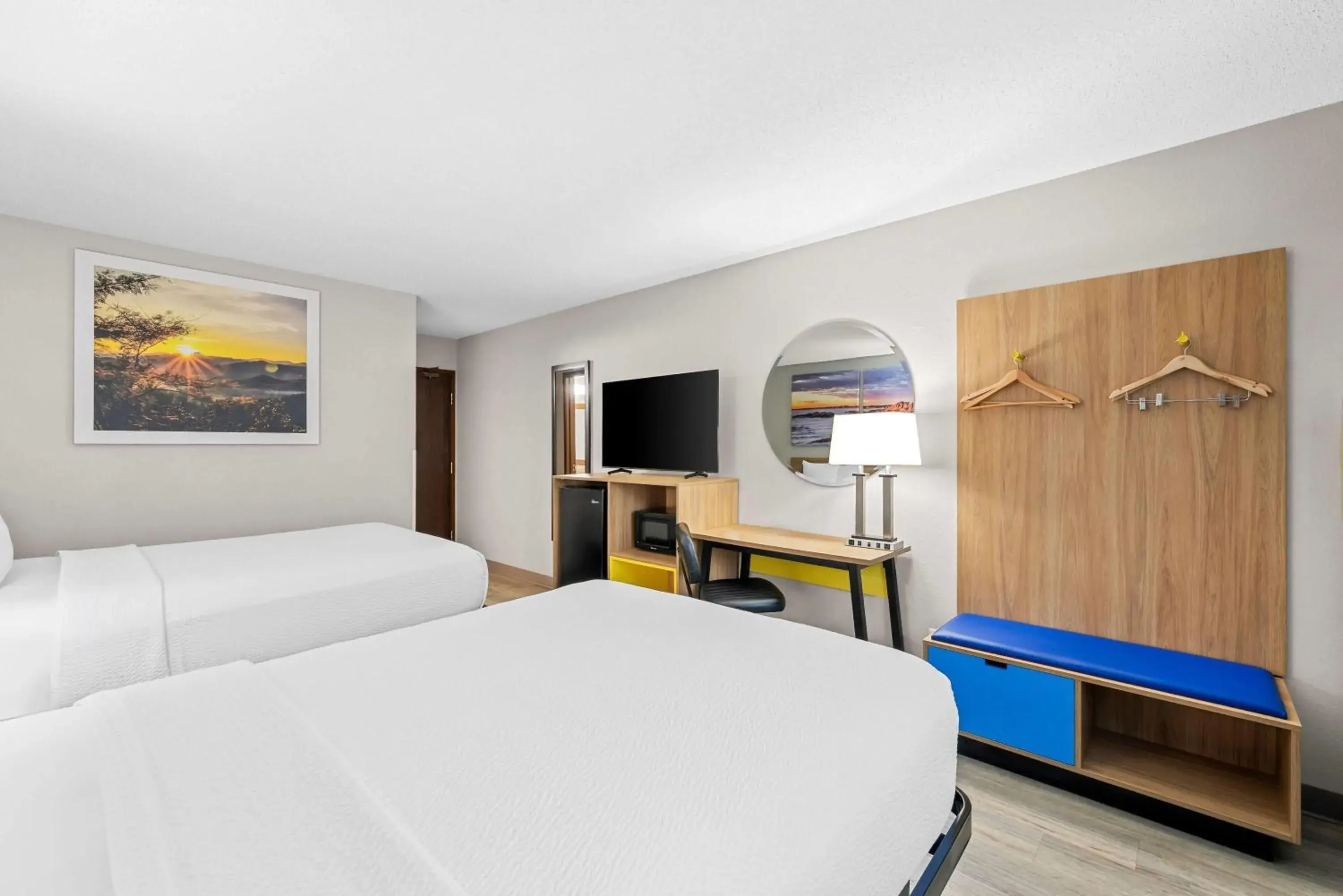 Bed in Days Inn by Wyndham Brunswick Bath Area Bed in Days Inn by Wyndham Brunswick Bath Area