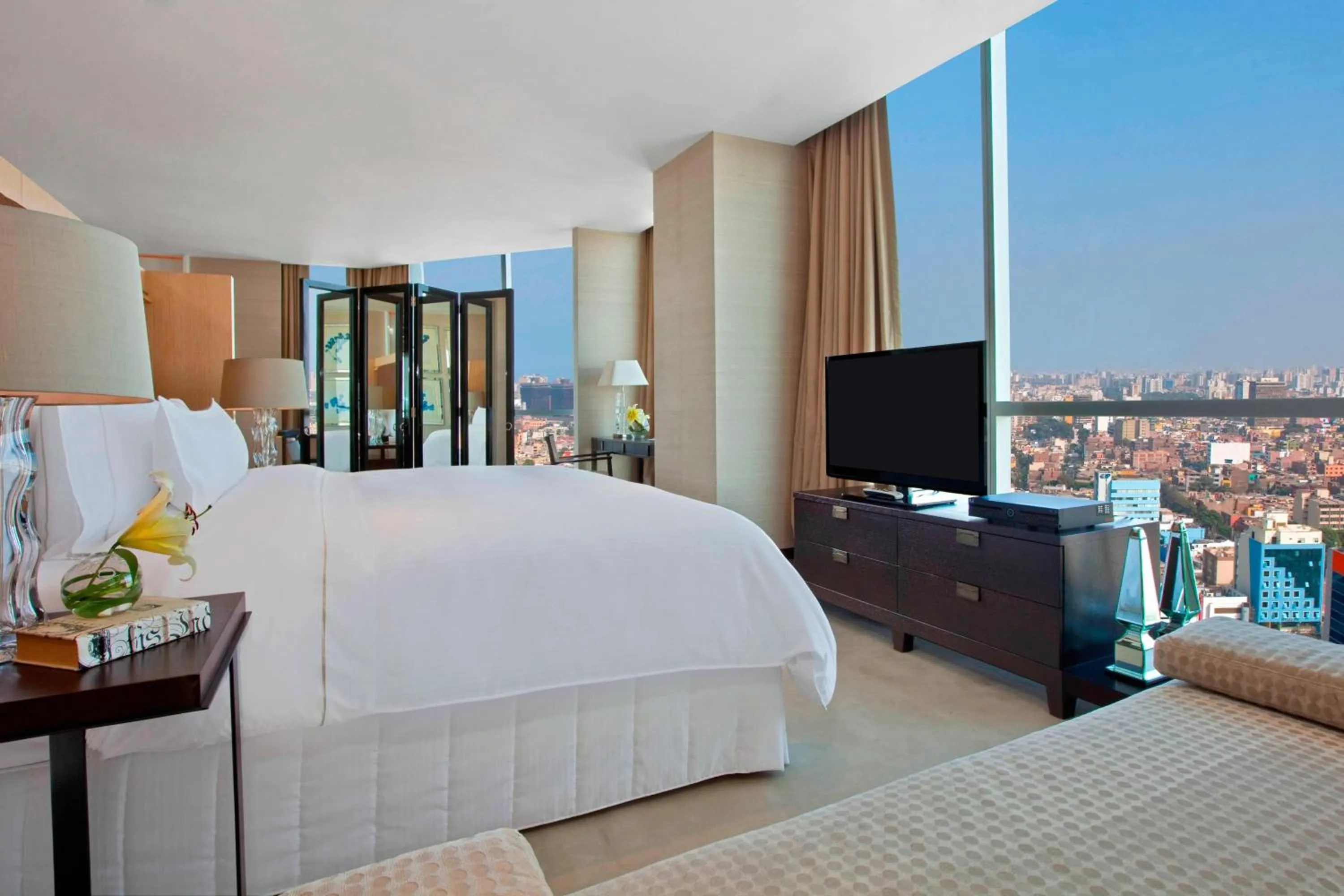 Bedroom, Bed in The Westin Lima Hotel & Convention Center