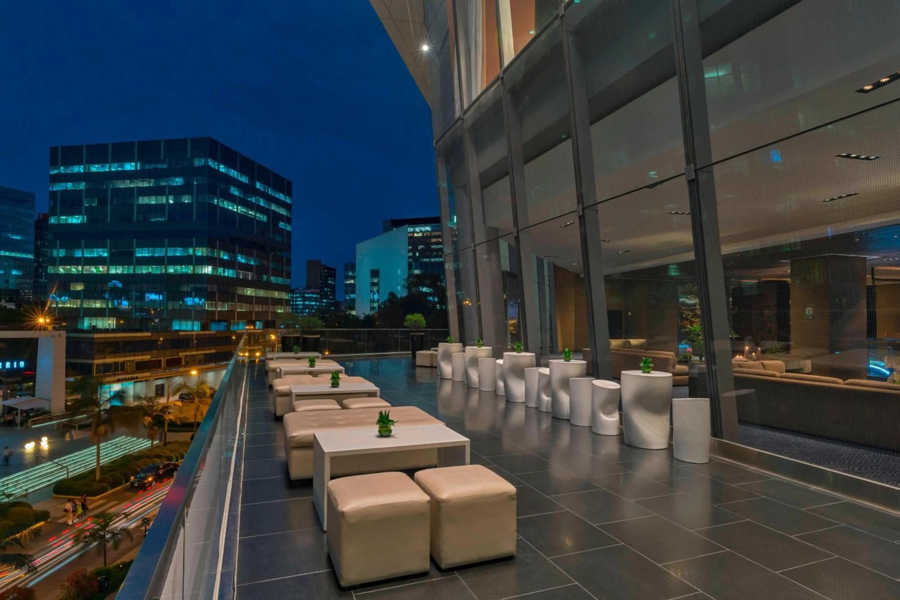 Lounge or bar in The Westin Lima Hotel & Convention Center