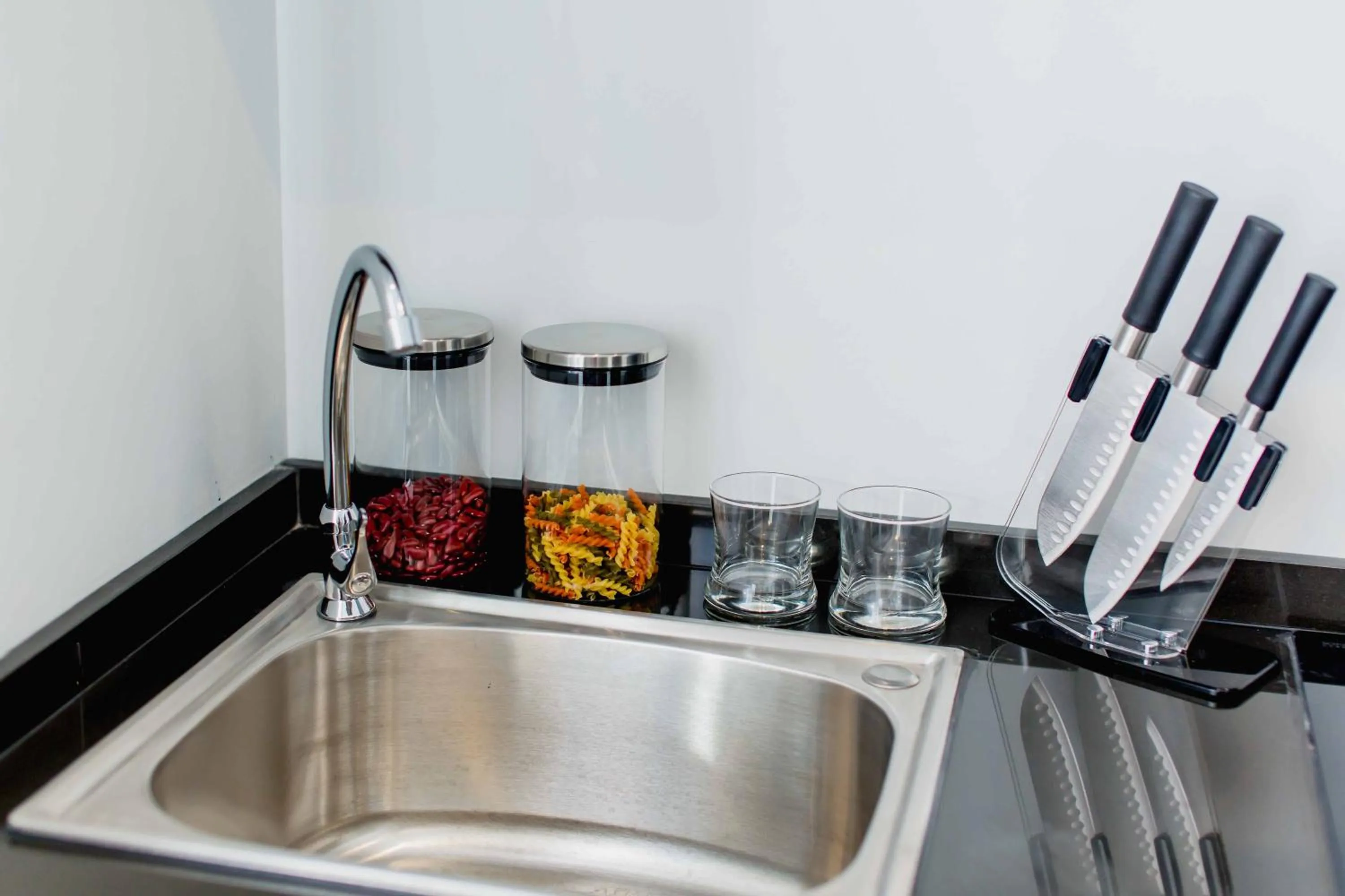 Kitchen or kitchenette in NOON Village Tower 1