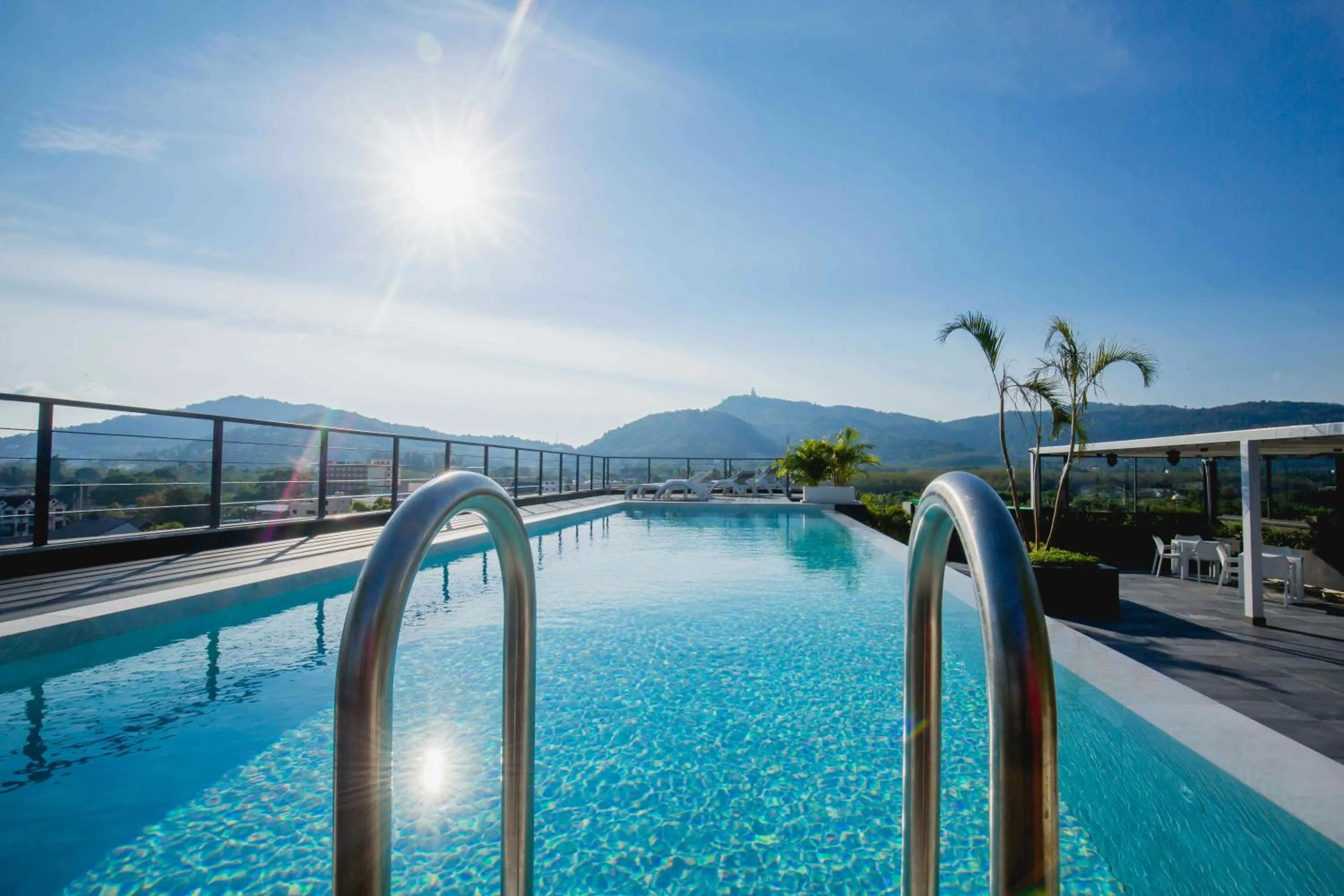 Swimming pool in NOON Village Tower 1