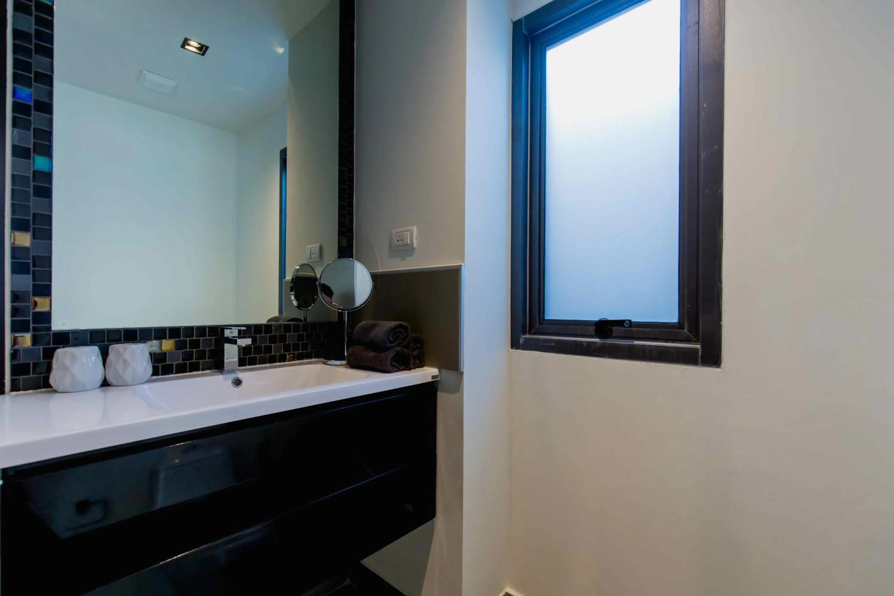 Bathroom in NOON Village Tower 1