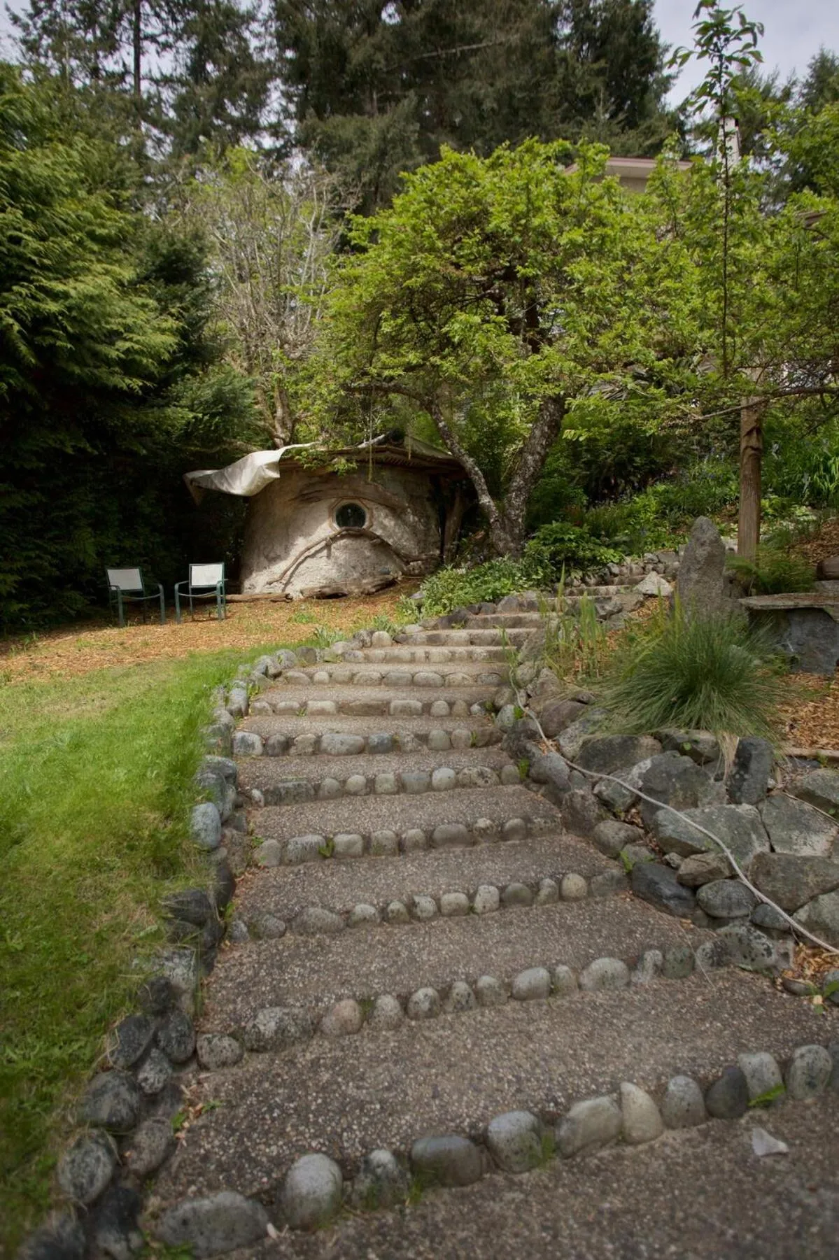 Halfmoon Haven Beach Cottage or Oceanview Suite