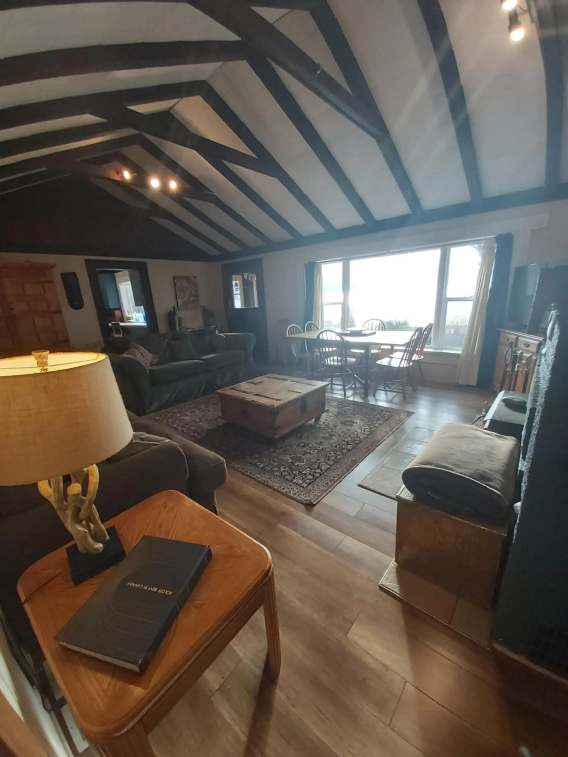 Halfmoon Haven Beach Cottage or Oceanview Suite