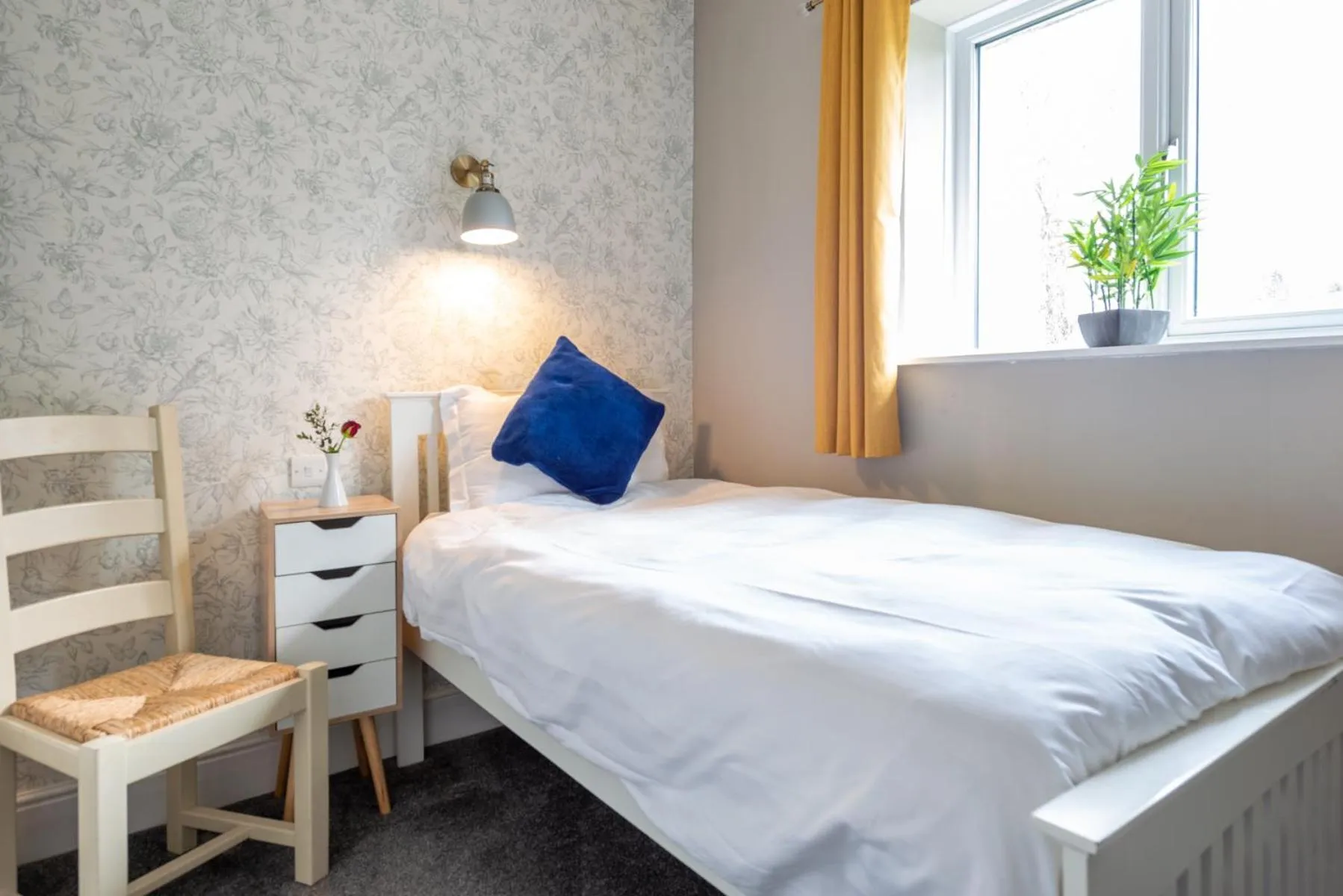 Bedroom, Bed in Rickerby Grange