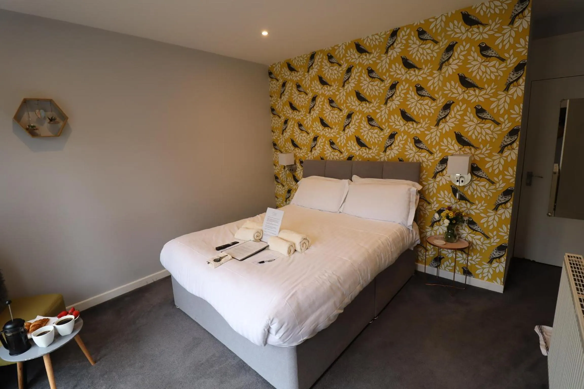 Bedroom, Bed in Rickerby Grange