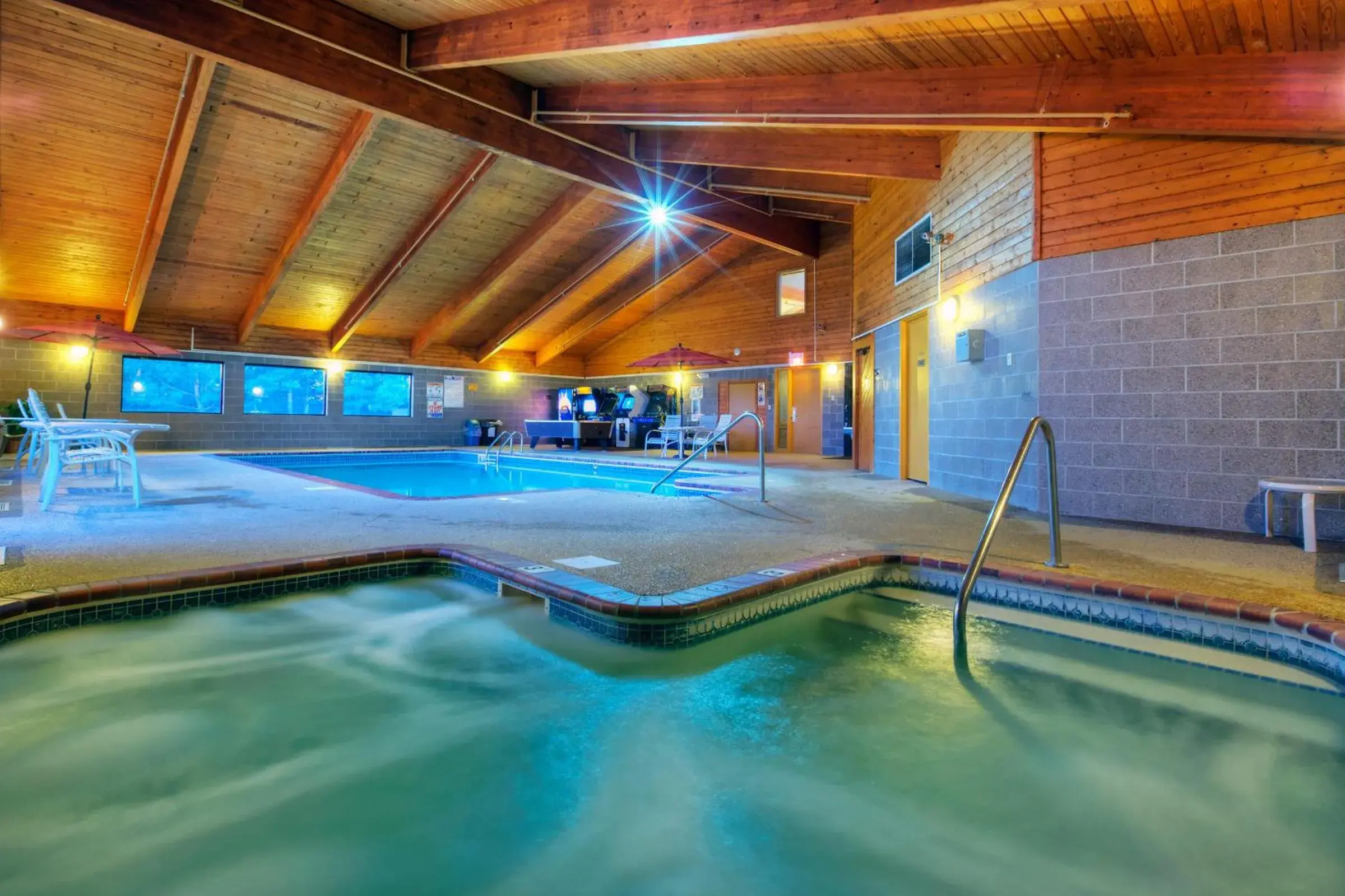 Swimming pool in AmericInn by Wyndham Ham Lake Swimming pool in AmericInn by Wyndham Ham Lake