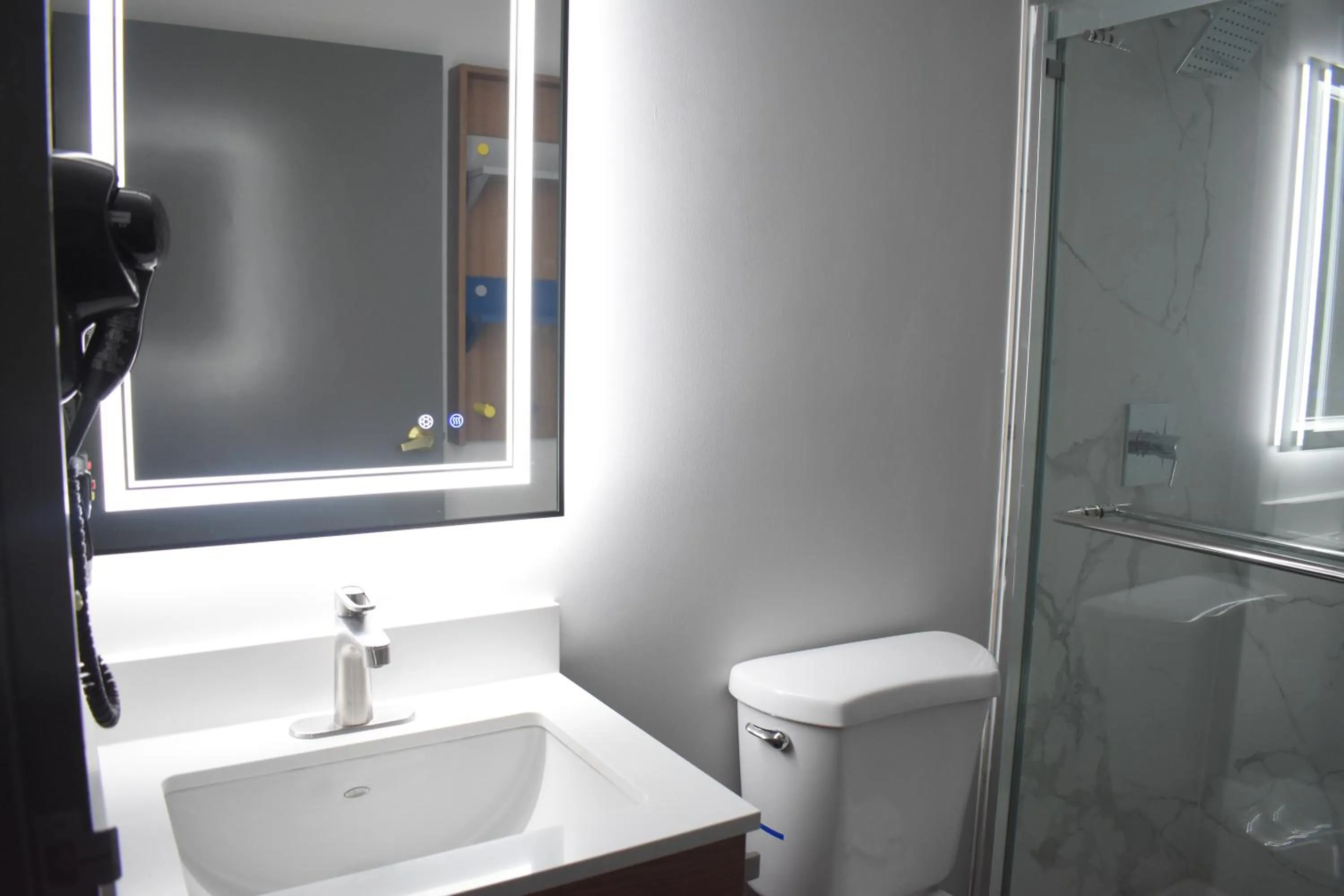 Bathroom in Microtel Inn & Suites by Wyndham Norcross