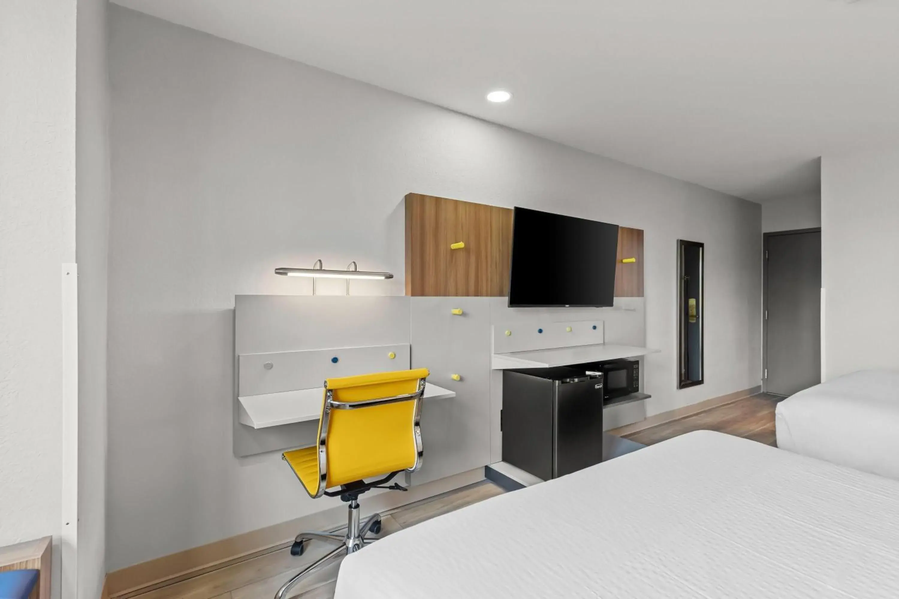 Bed in Microtel Inn & Suites by Wyndham Norcross Bed in Microtel Inn & Suites by Wyndham Norcross