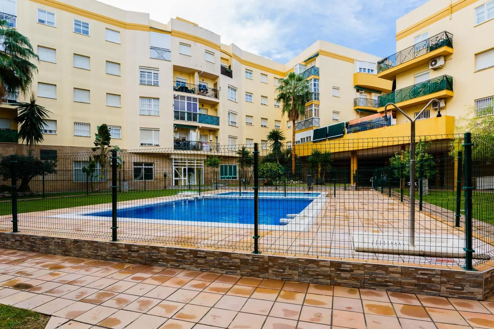 Property building in Pisoelpuerto