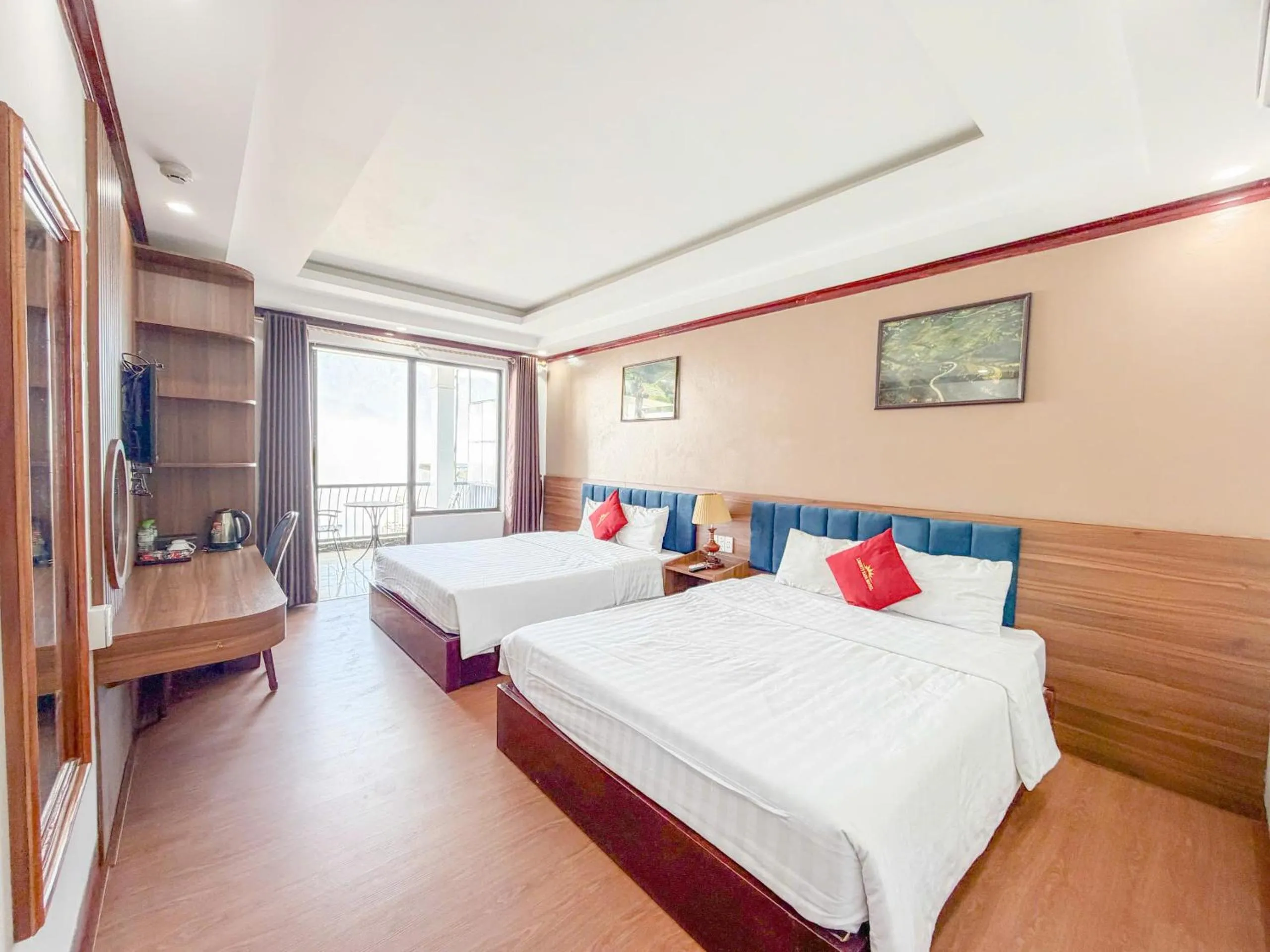 Bedroom, Bed in Liberty Sapa Hotel