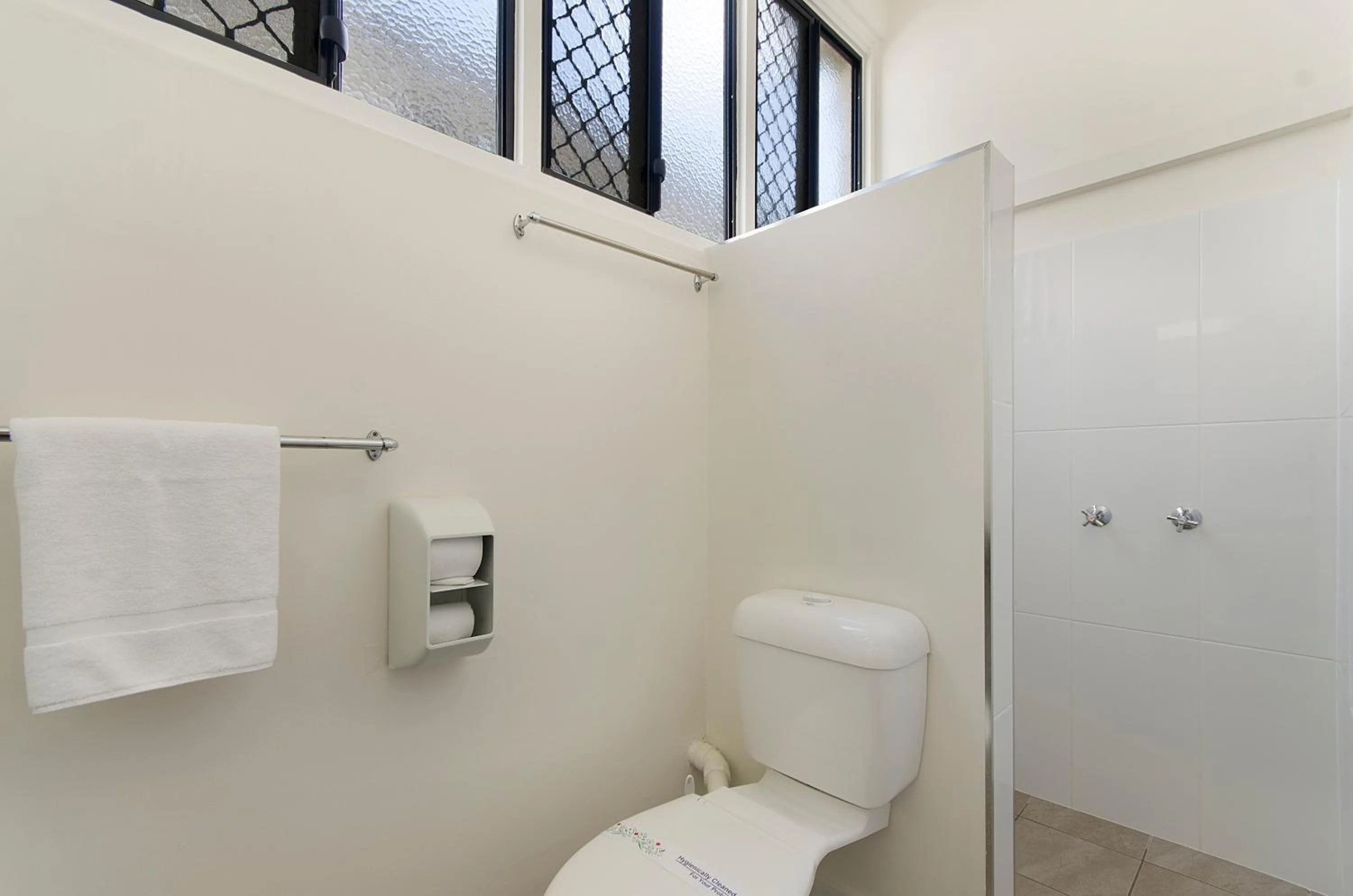 Shower in Beach House Motel