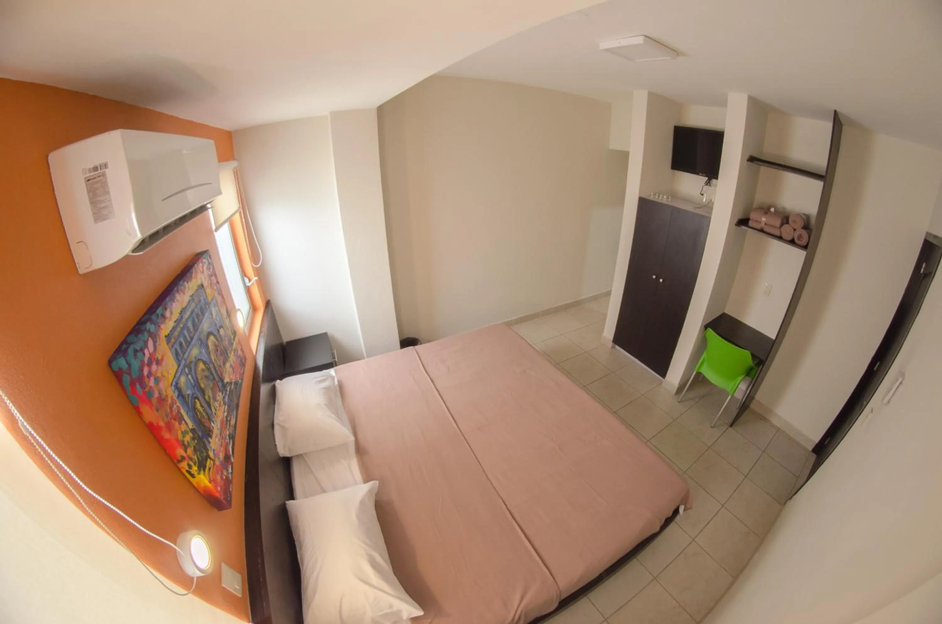 Bed in Hotel Belisario INN