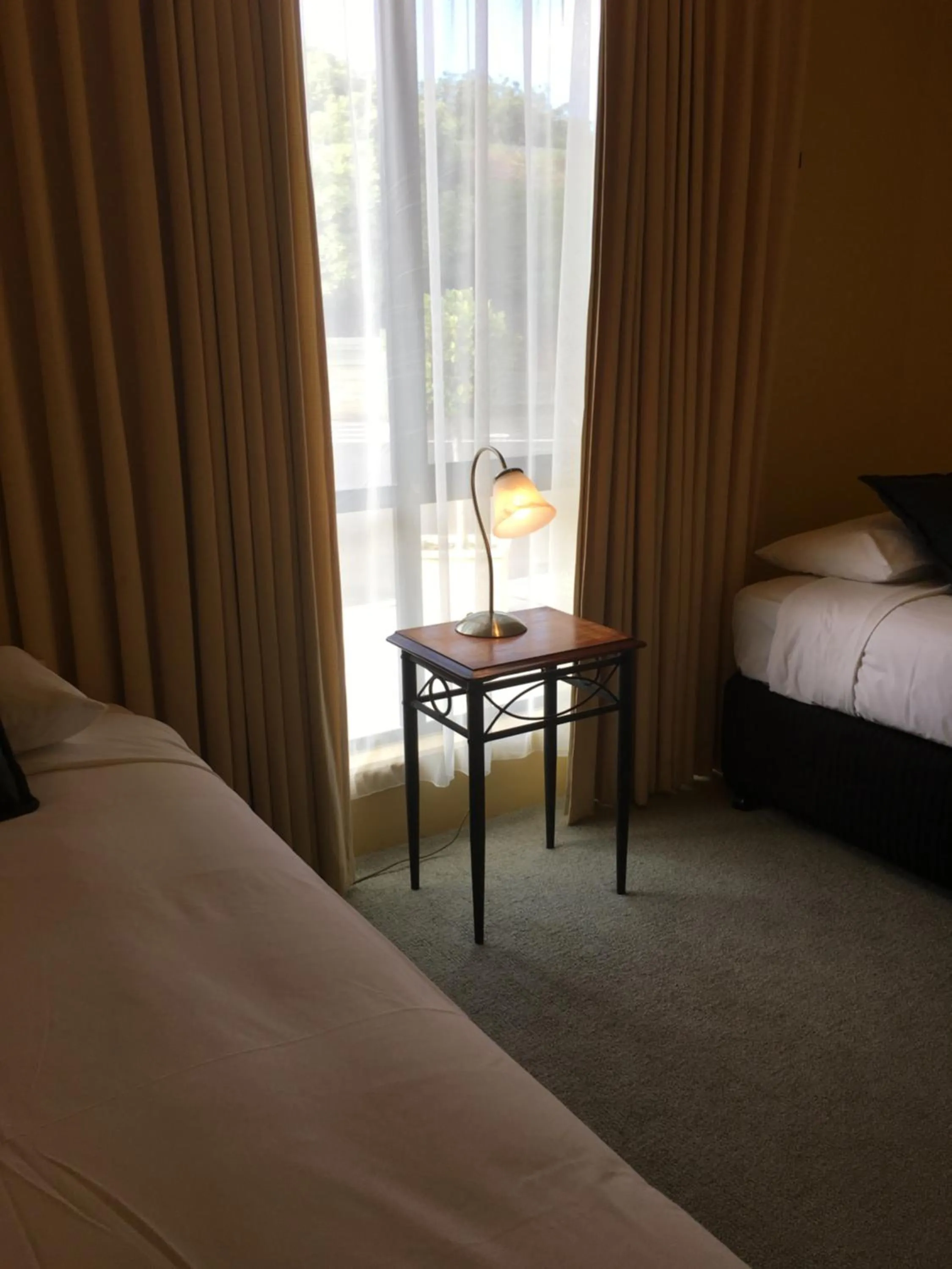 Photo of the whole room, Seating Area in Hopkins House Motel and Apartments