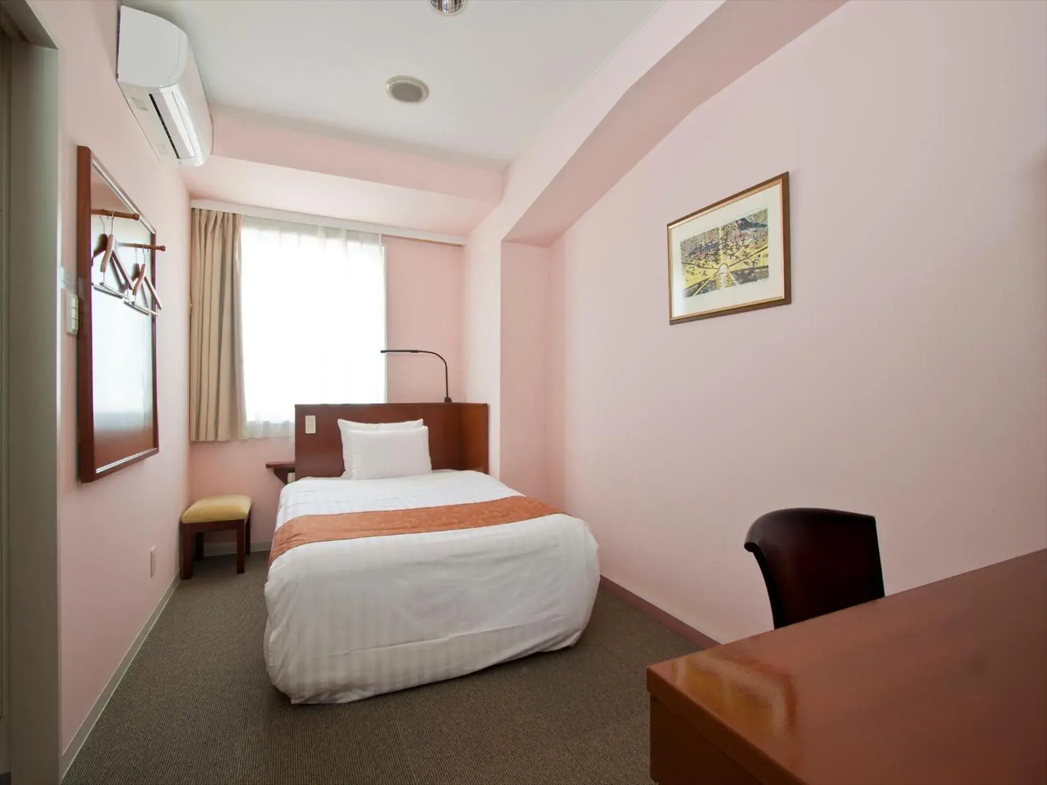 Deluxe Double Room with Small Double Bed - Non-Smoking in Hotel Palm Royal Resort Kokusai Street Deluxe Double Room with Small Double Bed - Non-Smoking in Hotel Palm Royal Resort Kokusai Street
