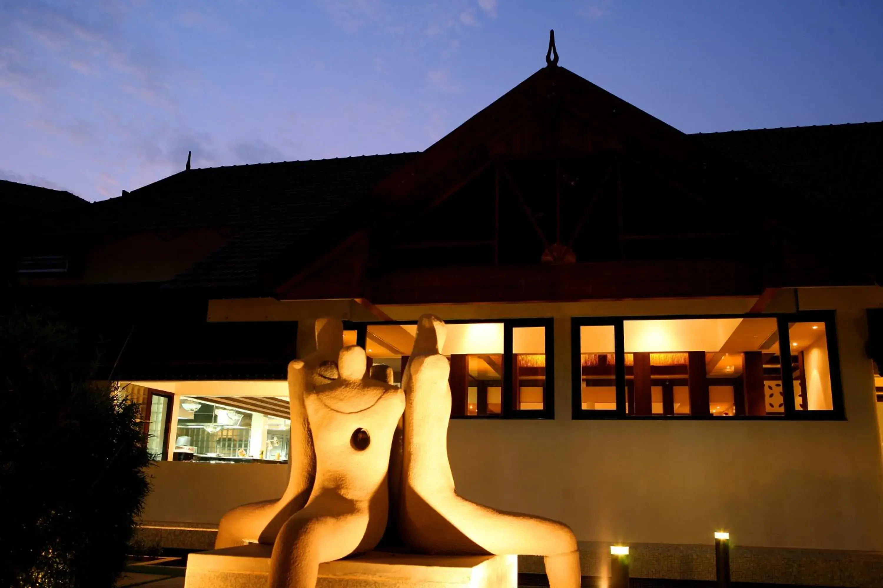 Facade/entrance in Ramada Resort by Wyndham Kochi Facade/entrance in Ramada Resort by Wyndham Kochi