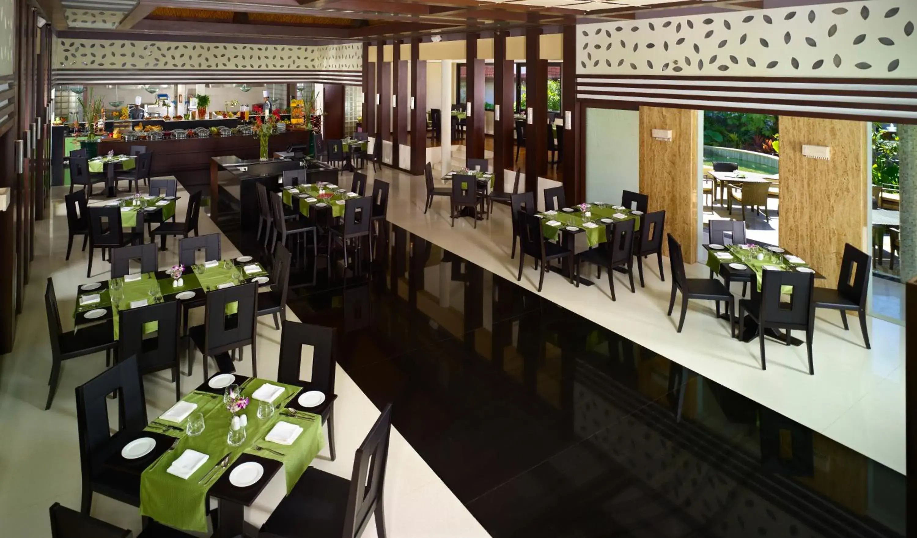 Restaurant/places to eat in Ramada Resort by Wyndham Kochi Restaurant/places to eat in Ramada Resort by Wyndham Kochi