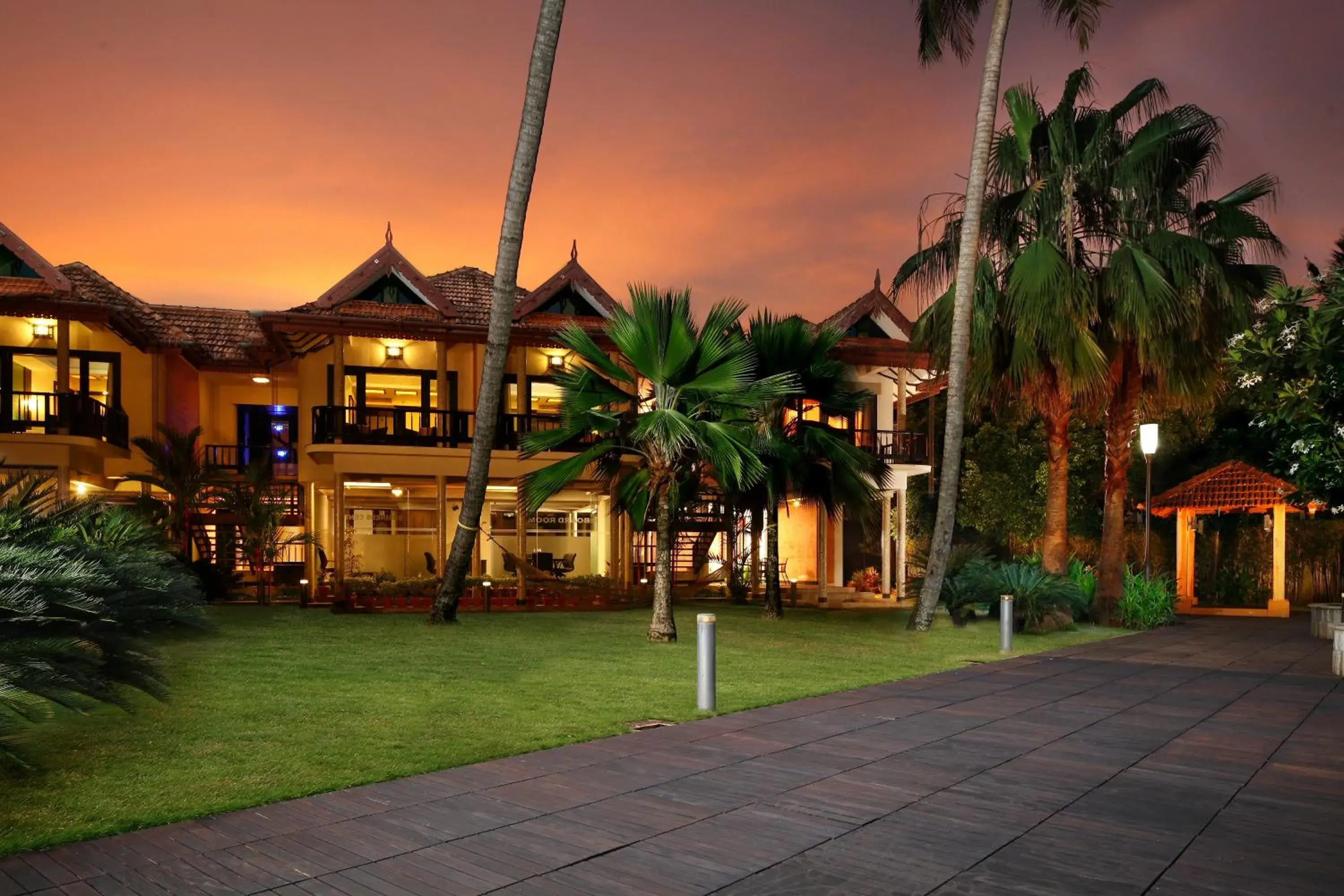 Facade/entrance in Ramada Resort by Wyndham Kochi Facade/entrance in Ramada Resort by Wyndham Kochi