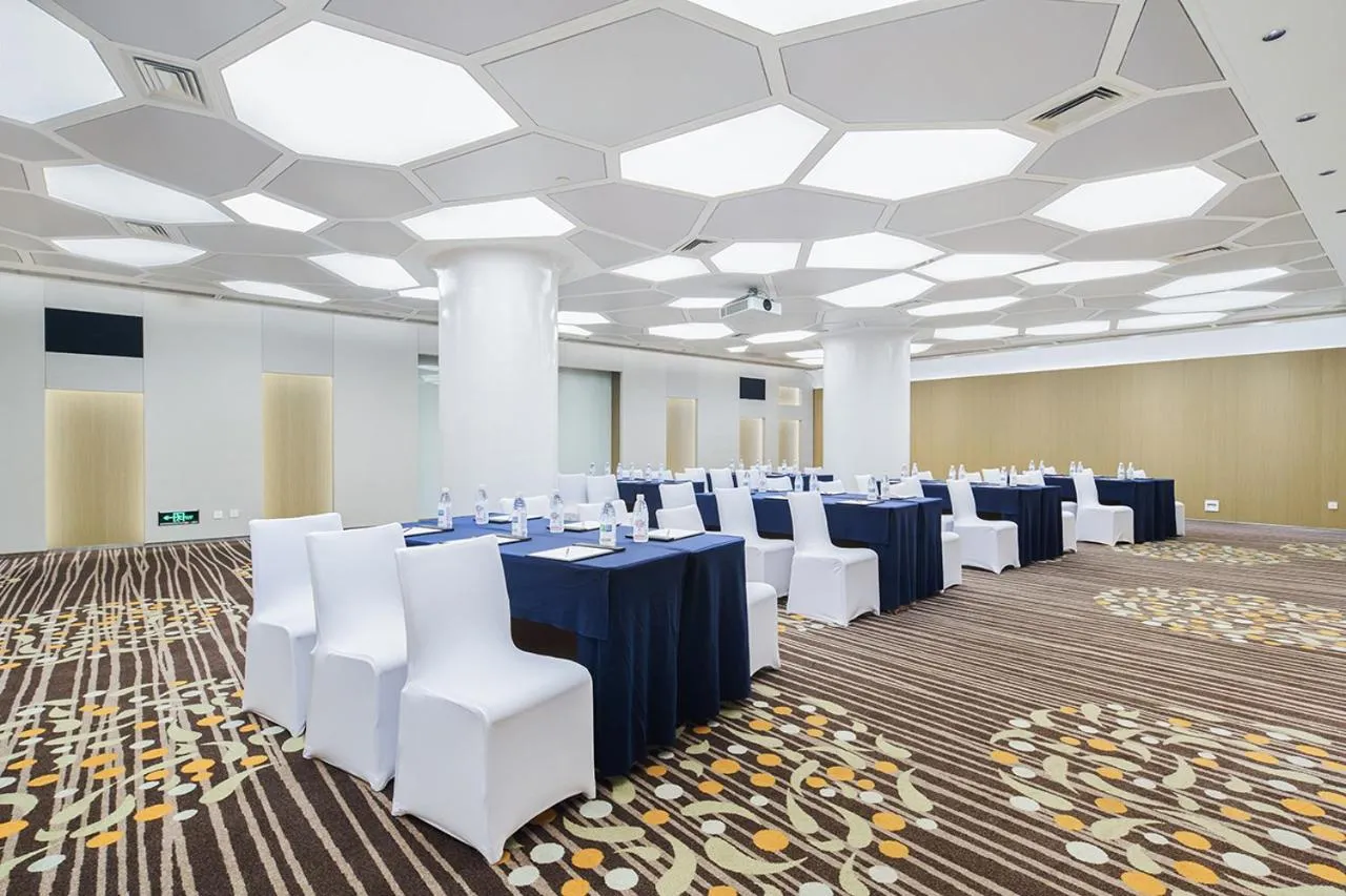 Meeting/conference room in Holiday Inn Express Chengdu Gulou-Tianfu Square Chunxi Road Branch