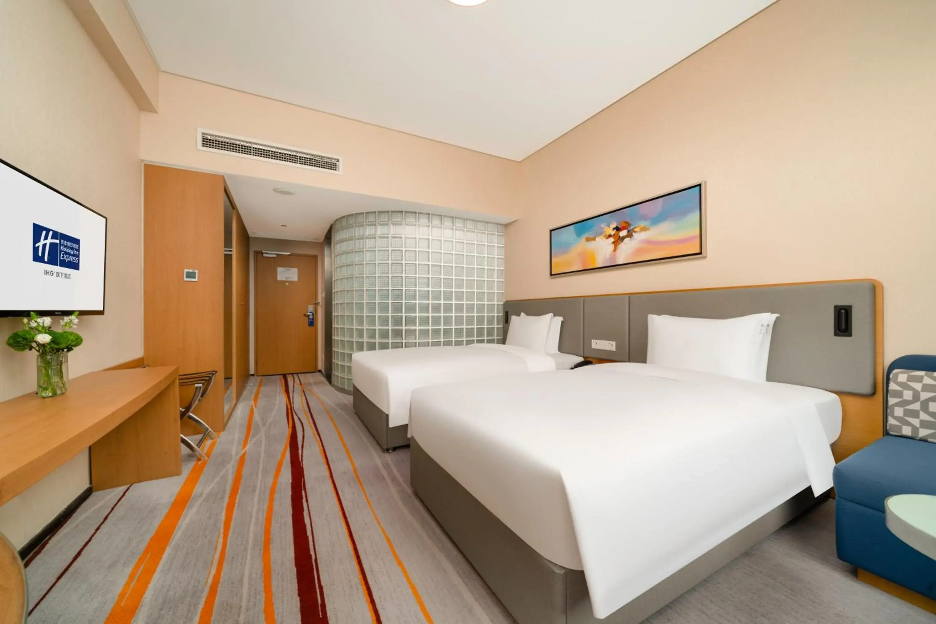 Bed in Holiday Inn Express Chengdu Gulou-Tianfu Square Chunxi Road Branch Bed in Holiday Inn Express Chengdu Gulou-Tianfu Square Chunxi Road Branch