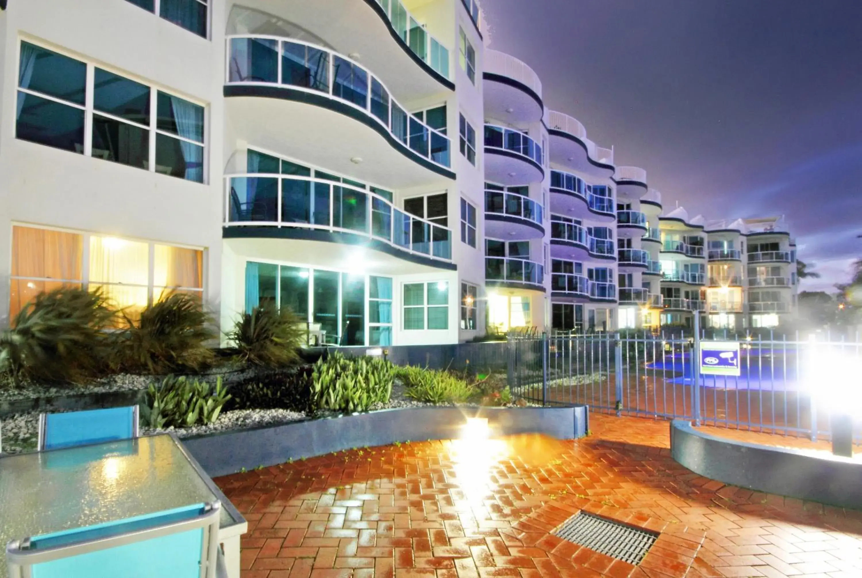 Facade/entrance in Watermark Resort Caloundra Facade/entrance in Watermark Resort Caloundra