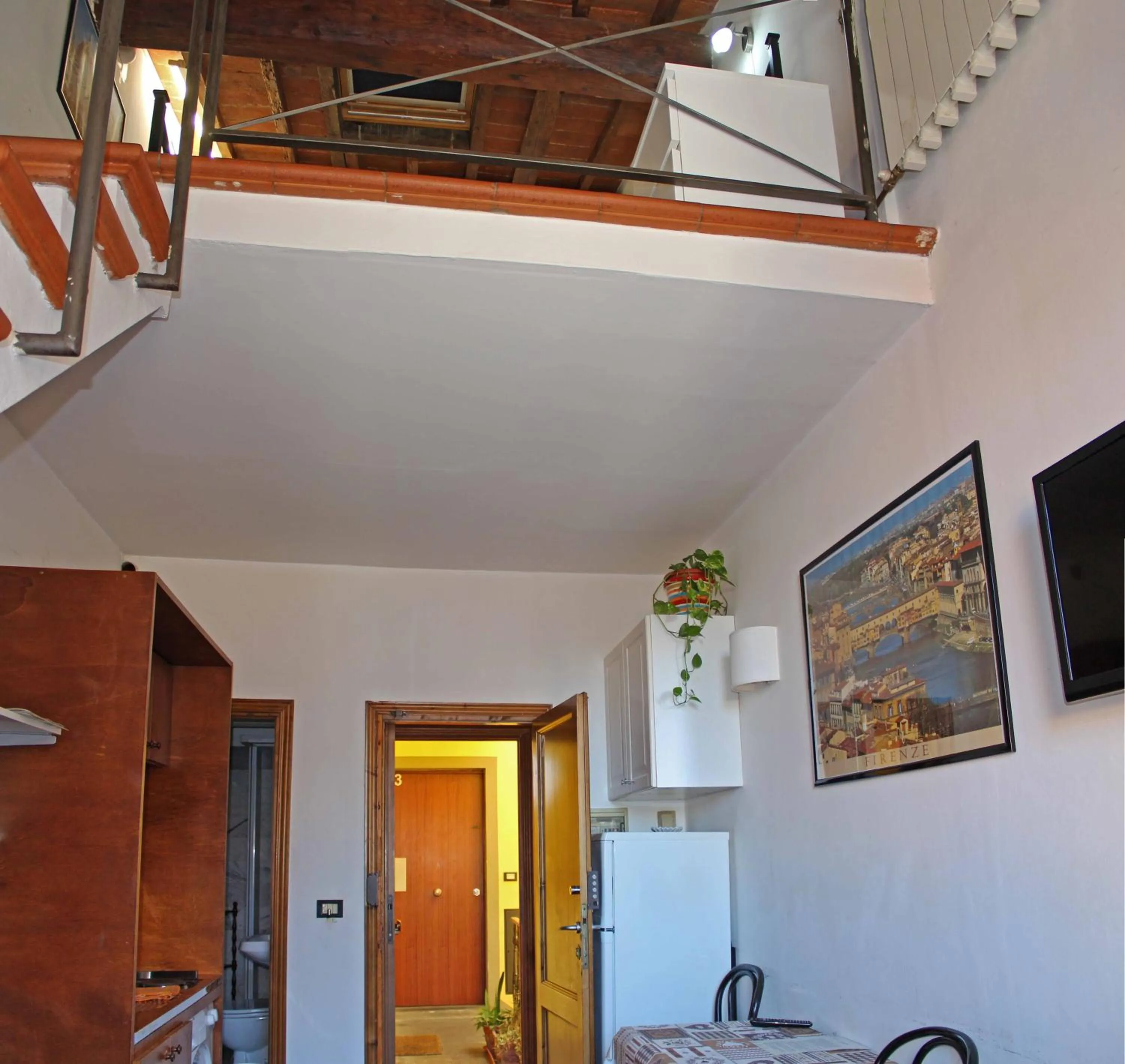 Decorative detail in Max Apartments