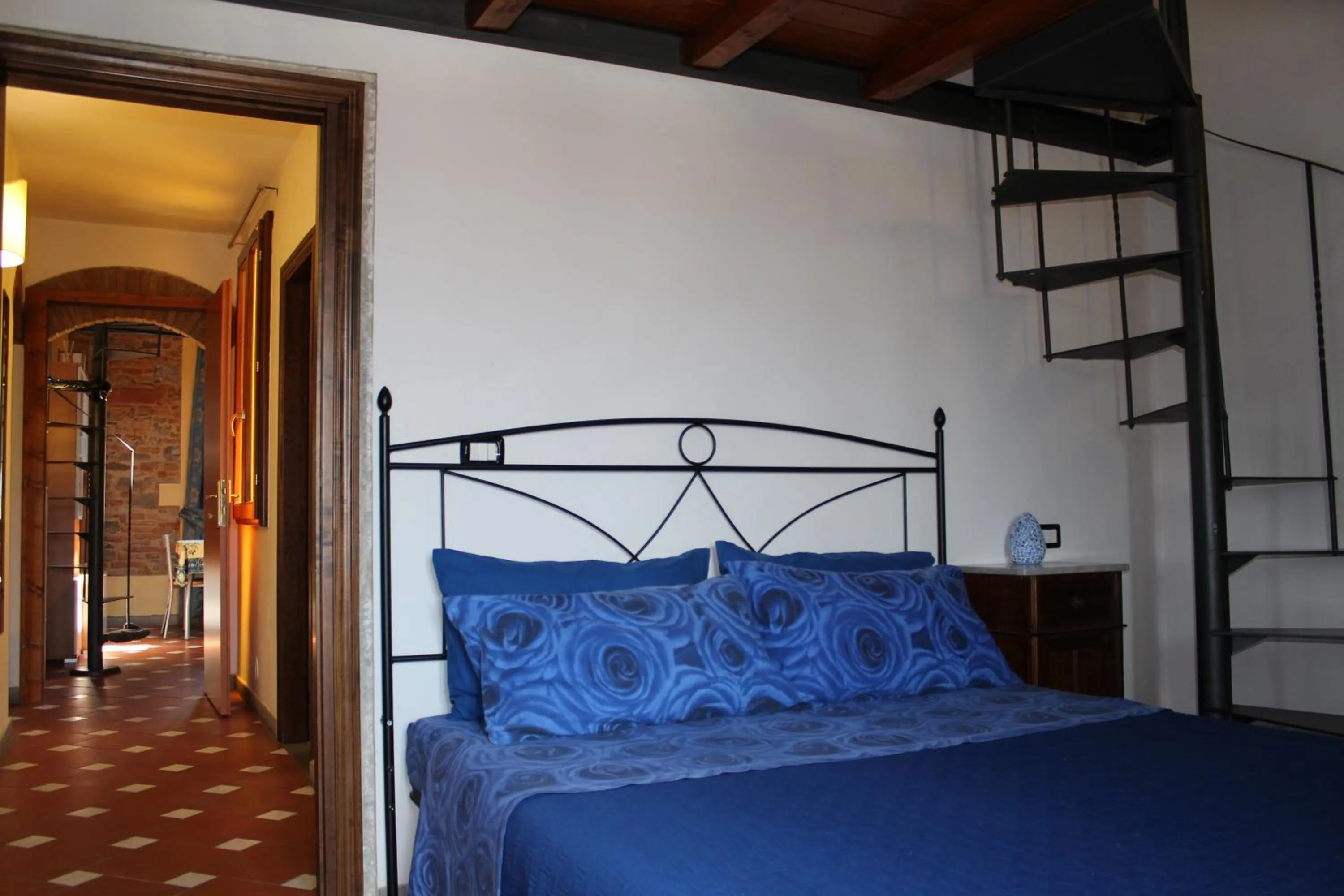 Bedroom, Bed in Max Apartments