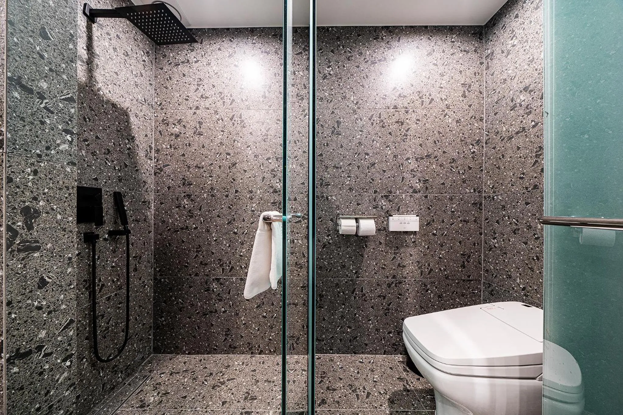 Bathroom in Amare Hotel Jongno