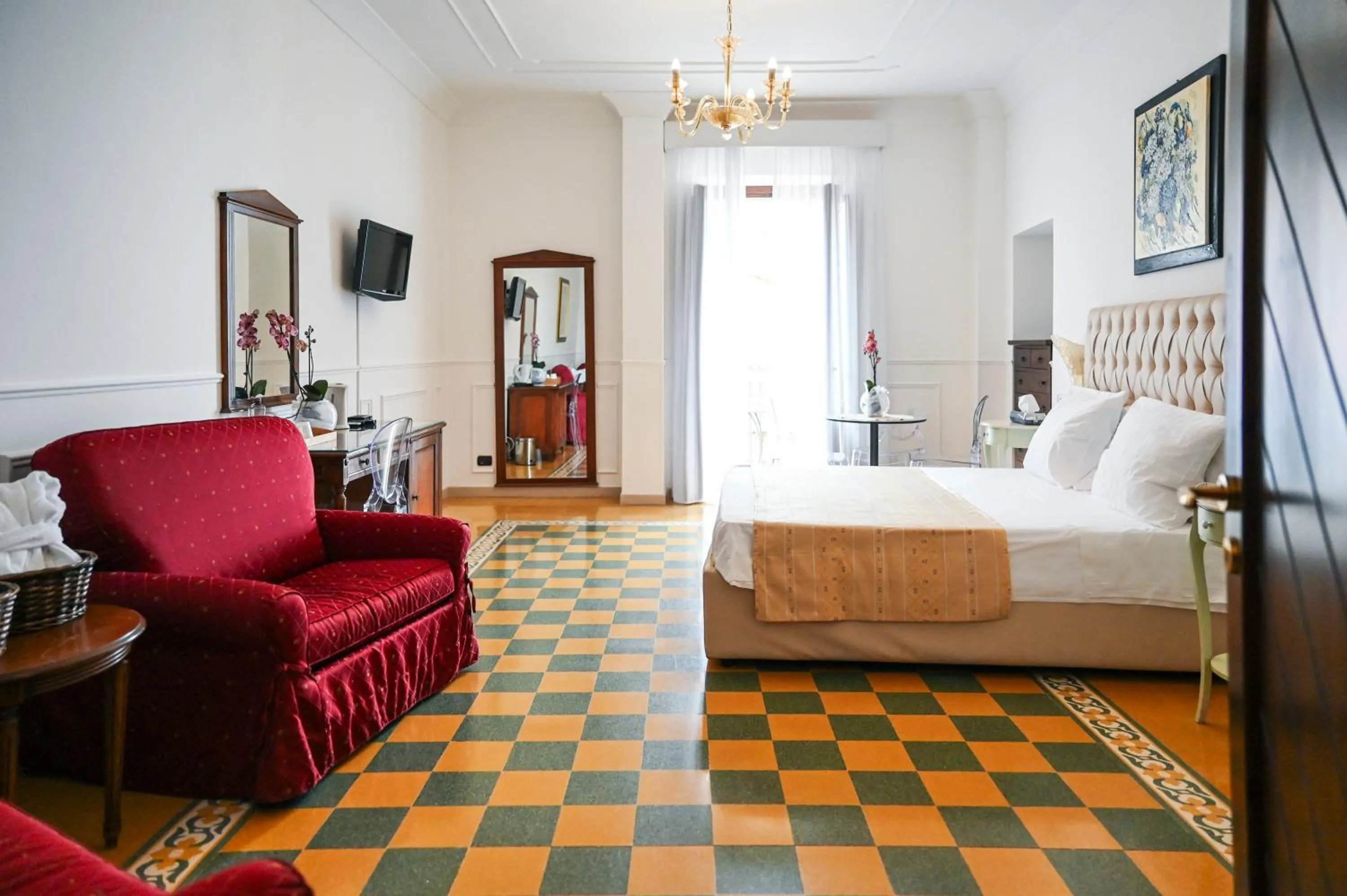 Bed in Hotel Palazzo Krataiis