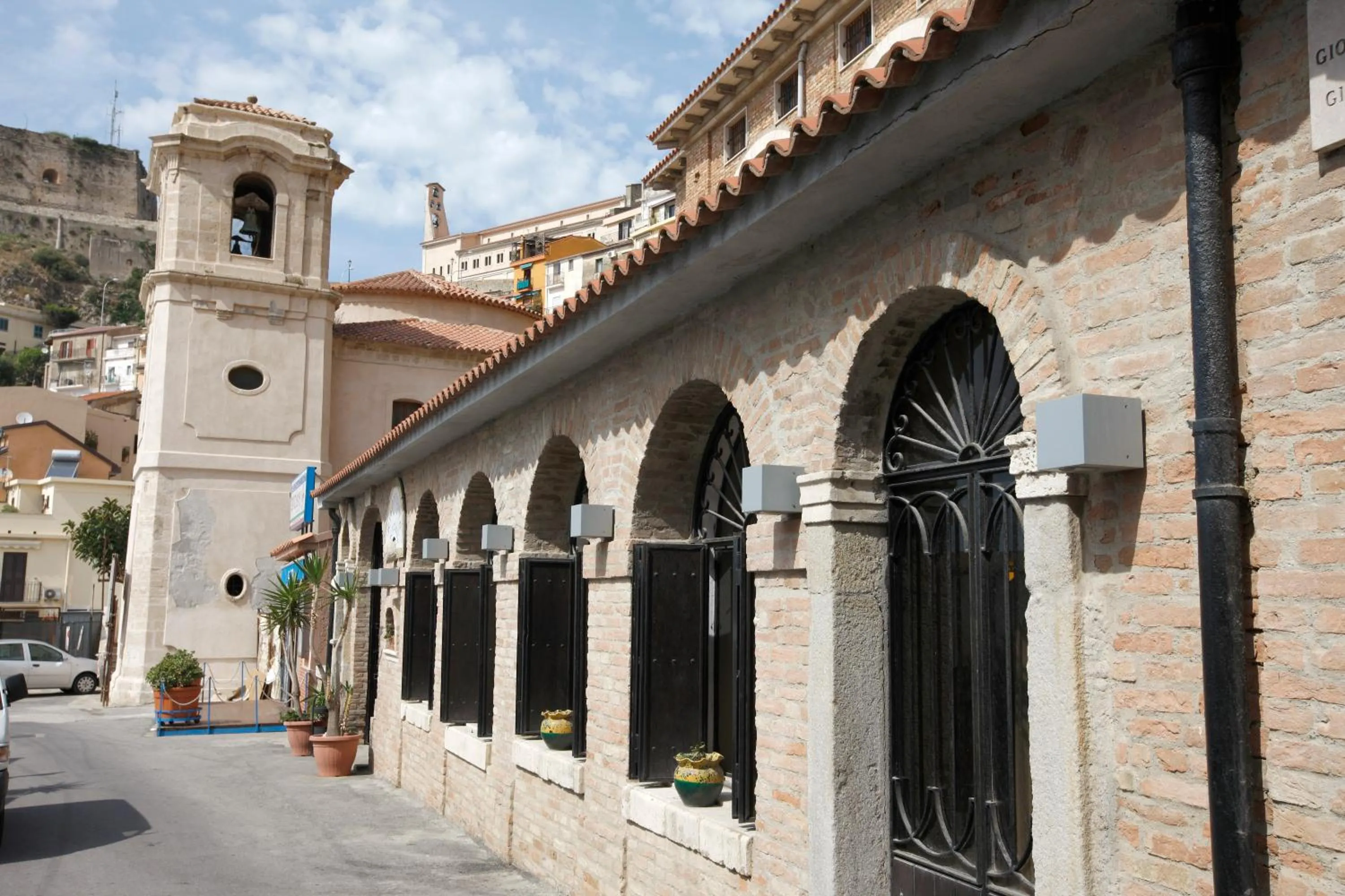 Property building in Hotel Palazzo Krataiis