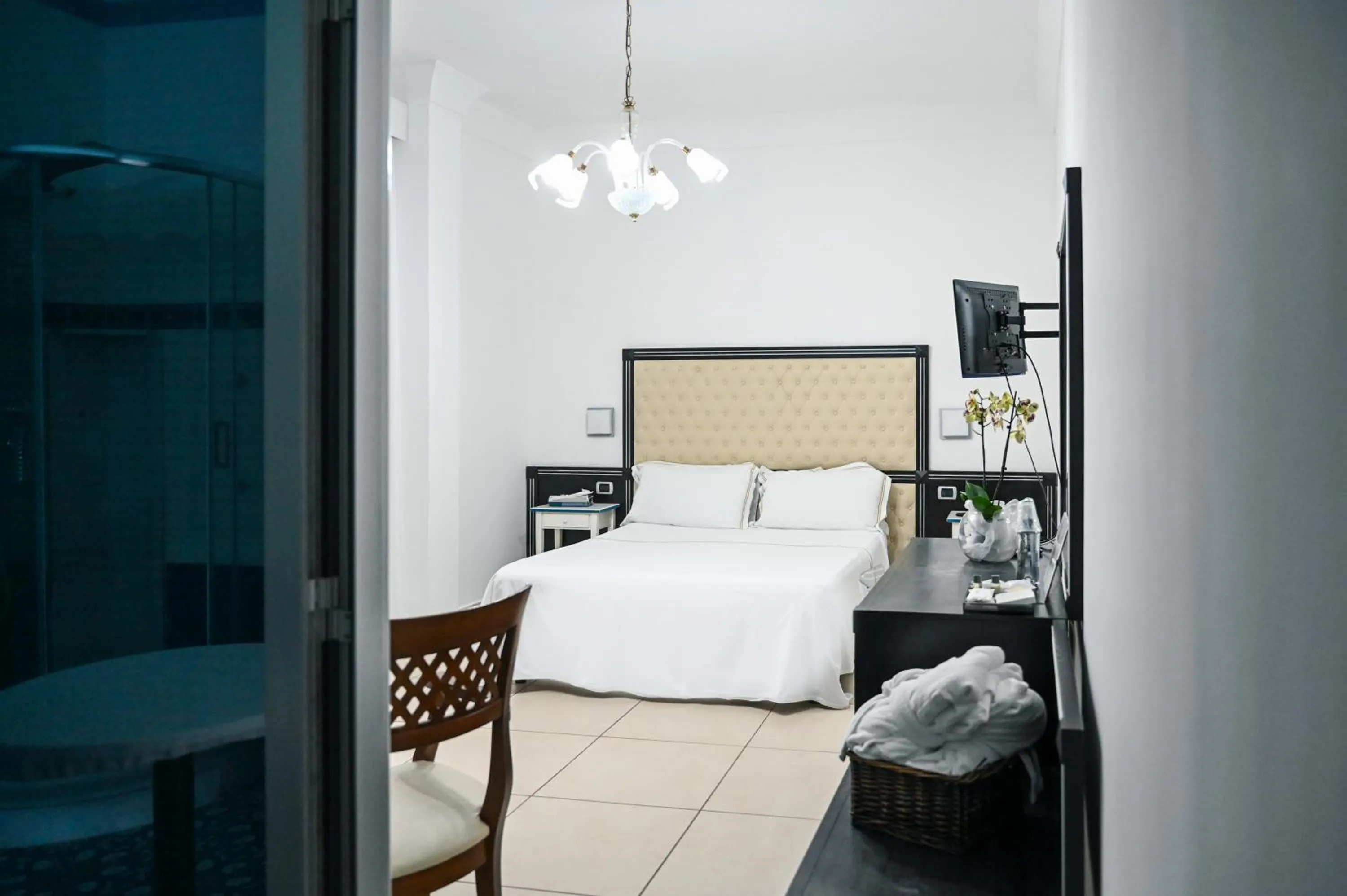 Bed in Hotel Palazzo Krataiis