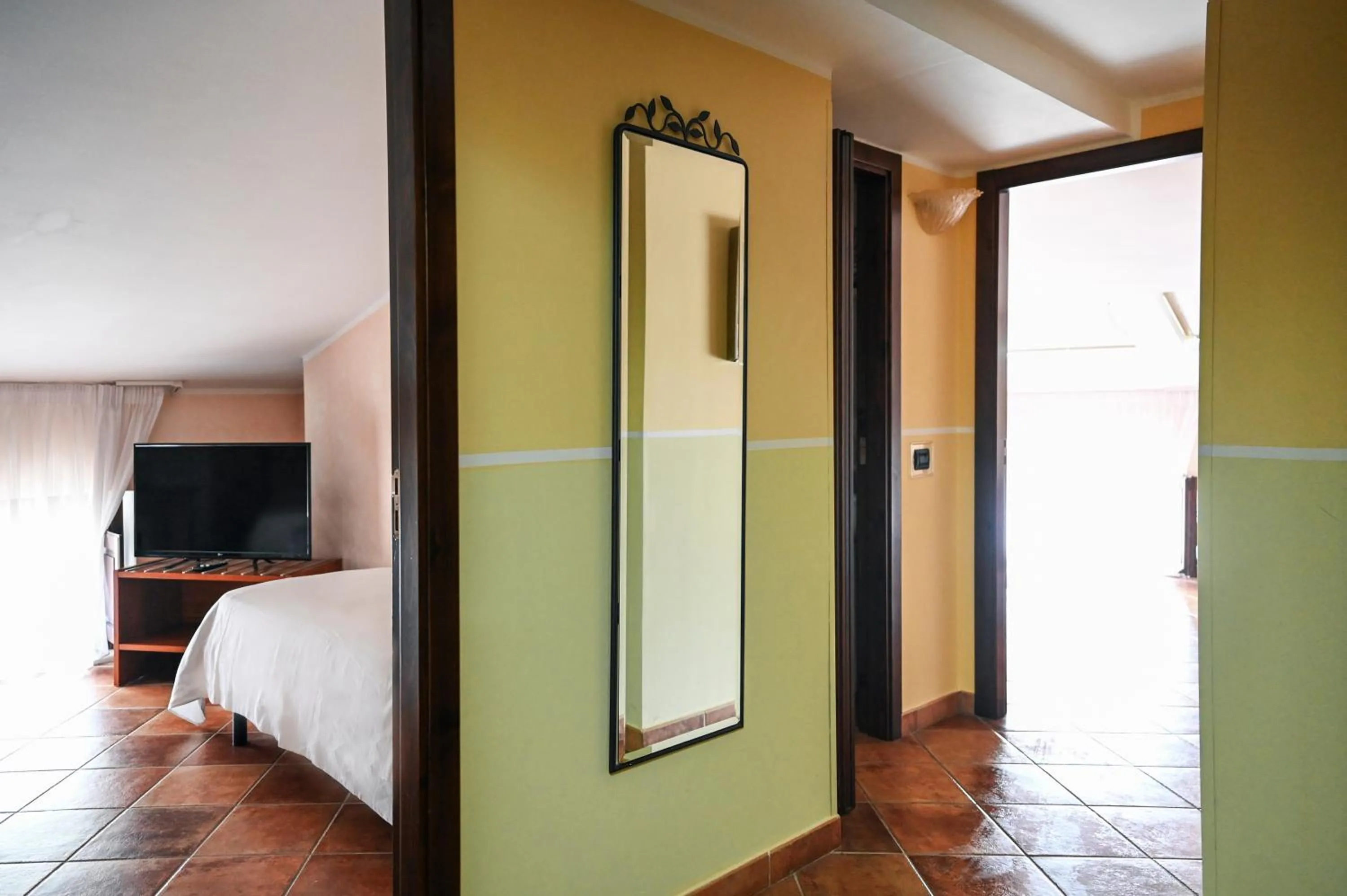 Bed in Hotel Palazzo Krataiis