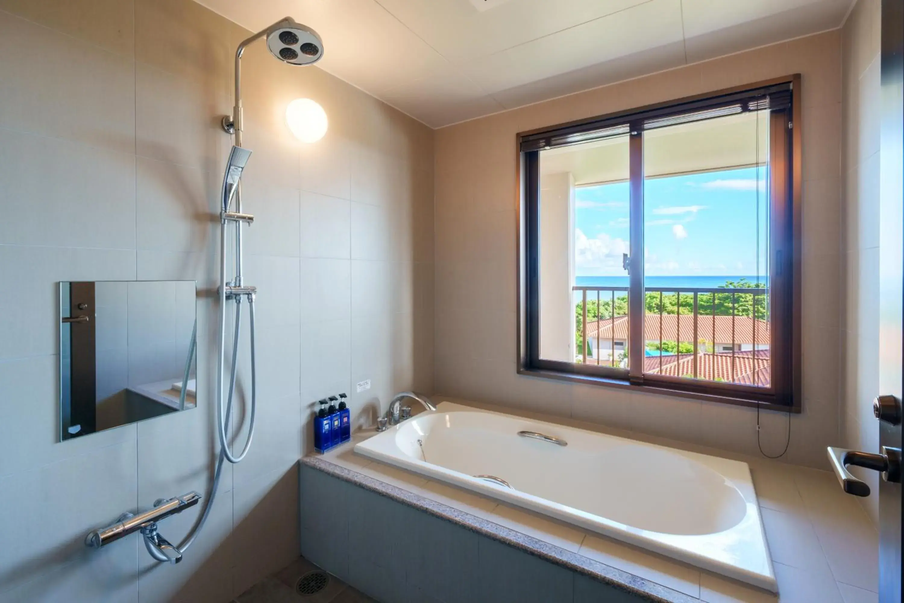 Bathroom in GRANDVRIORESORT ISHIGAKIJIMA Ocean's Wing & Villa Garden Bathroom in GRANDVRIORESORT ISHIGAKIJIMA Ocean's Wing & Villa Garden