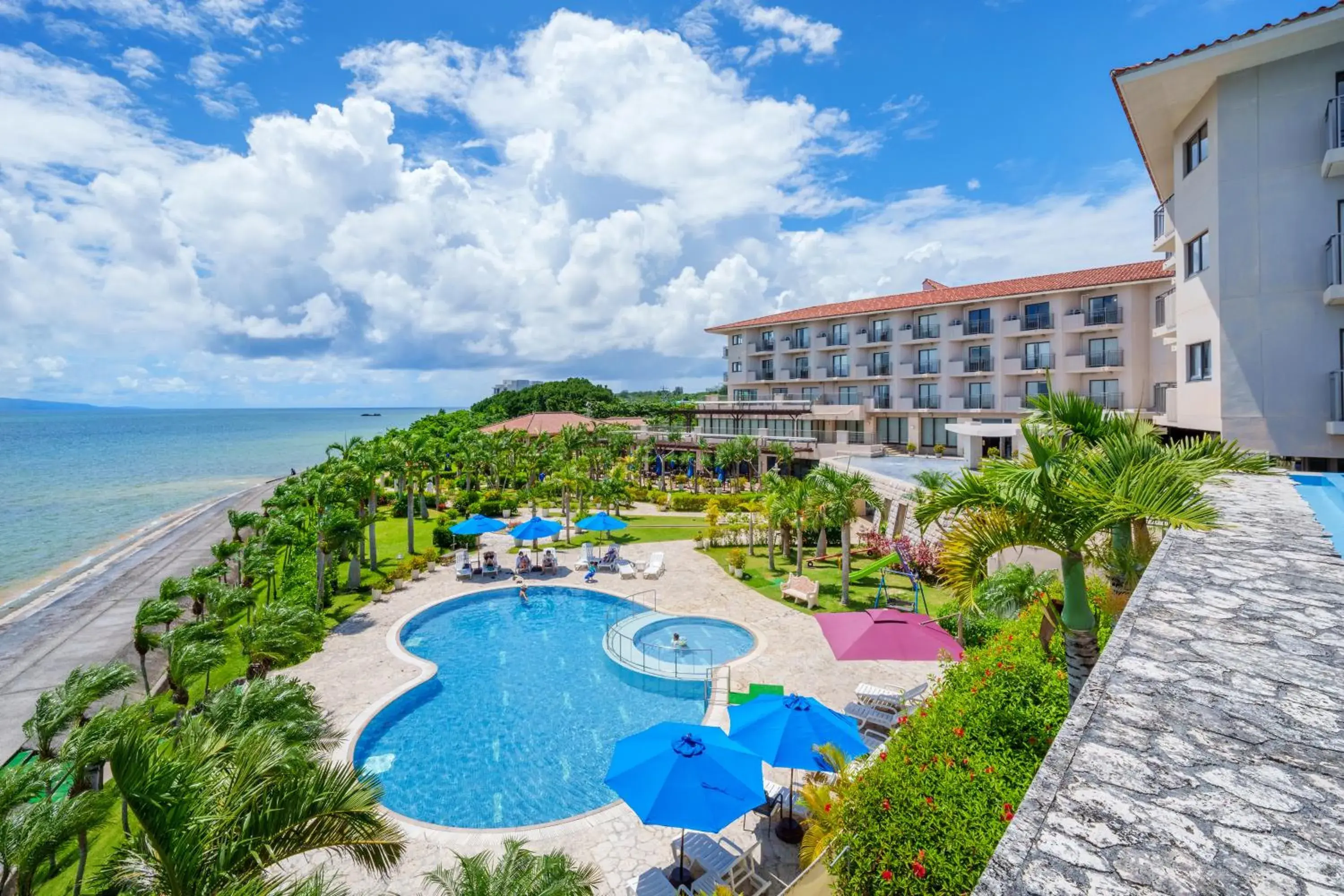 Property building in GRANDVRIORESORT ISHIGAKIJIMA Ocean's Wing & Villa Garden Property building in GRANDVRIORESORT ISHIGAKIJIMA Ocean's Wing & Villa Garden