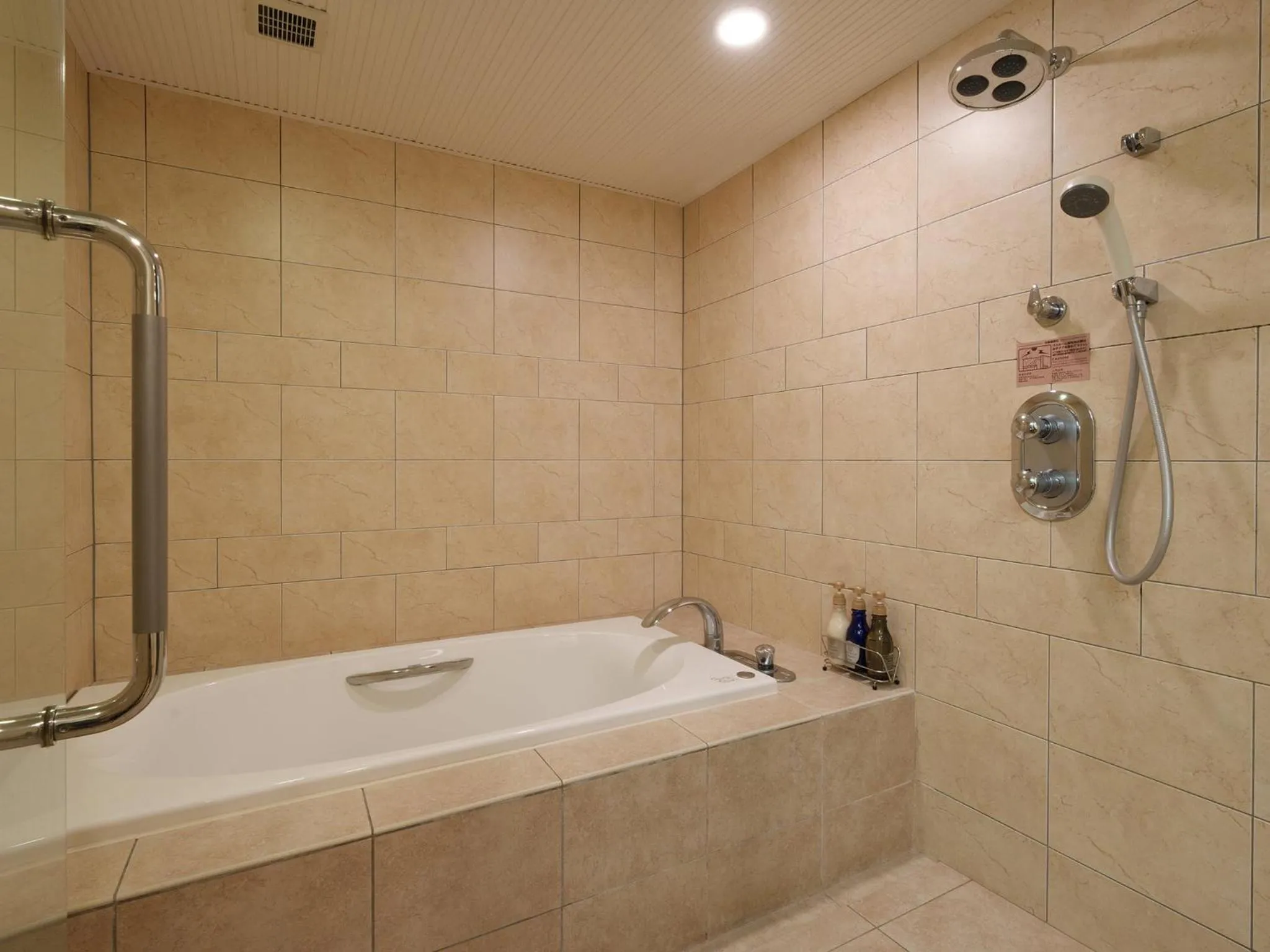 Bath in GRANDVRIORESORT ISHIGAKIJIMA Ocean's Wing & Villa Garden