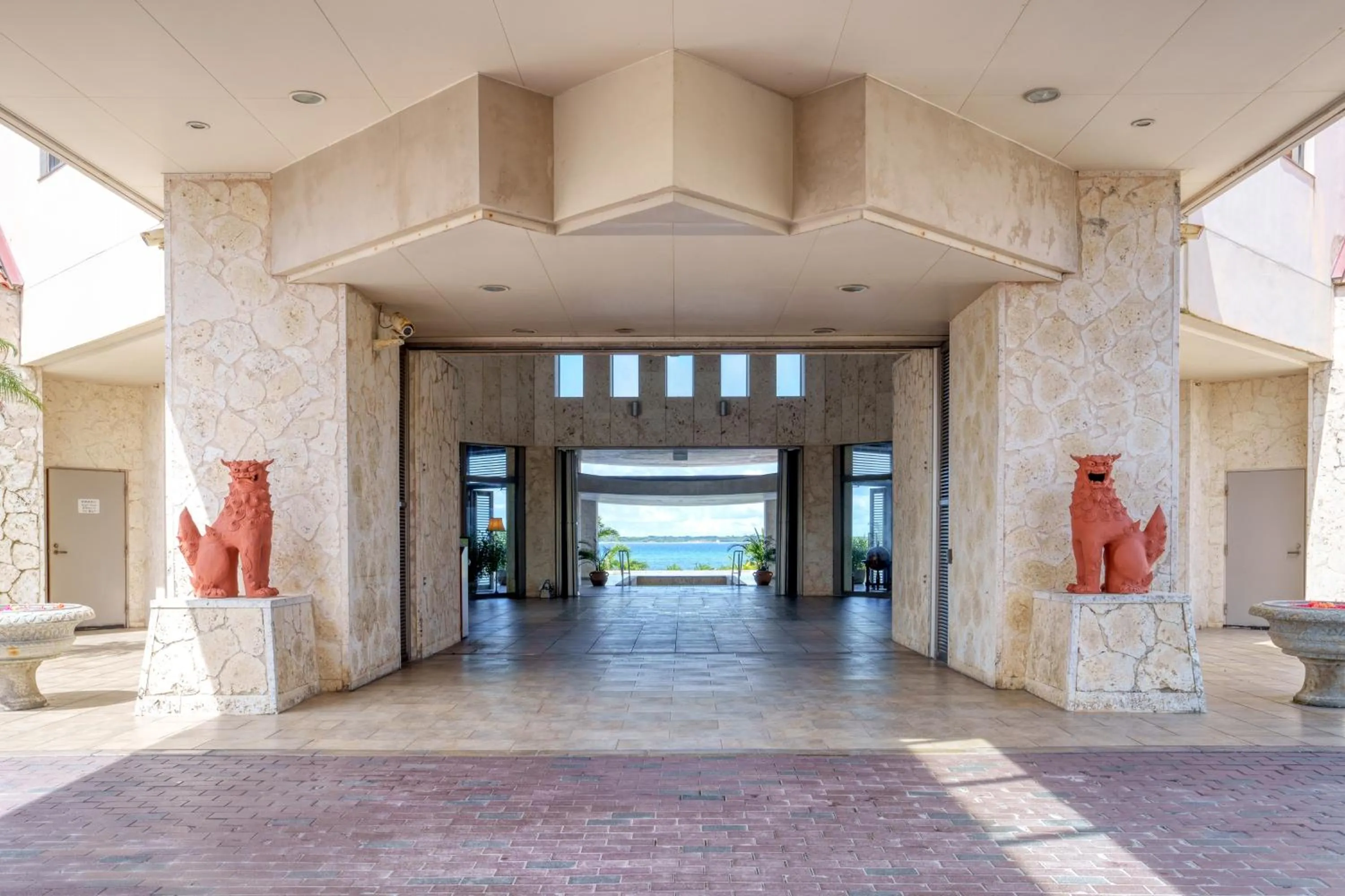 Facade/entrance in GRANDVRIORESORT ISHIGAKIJIMA Ocean's Wing & Villa Garden