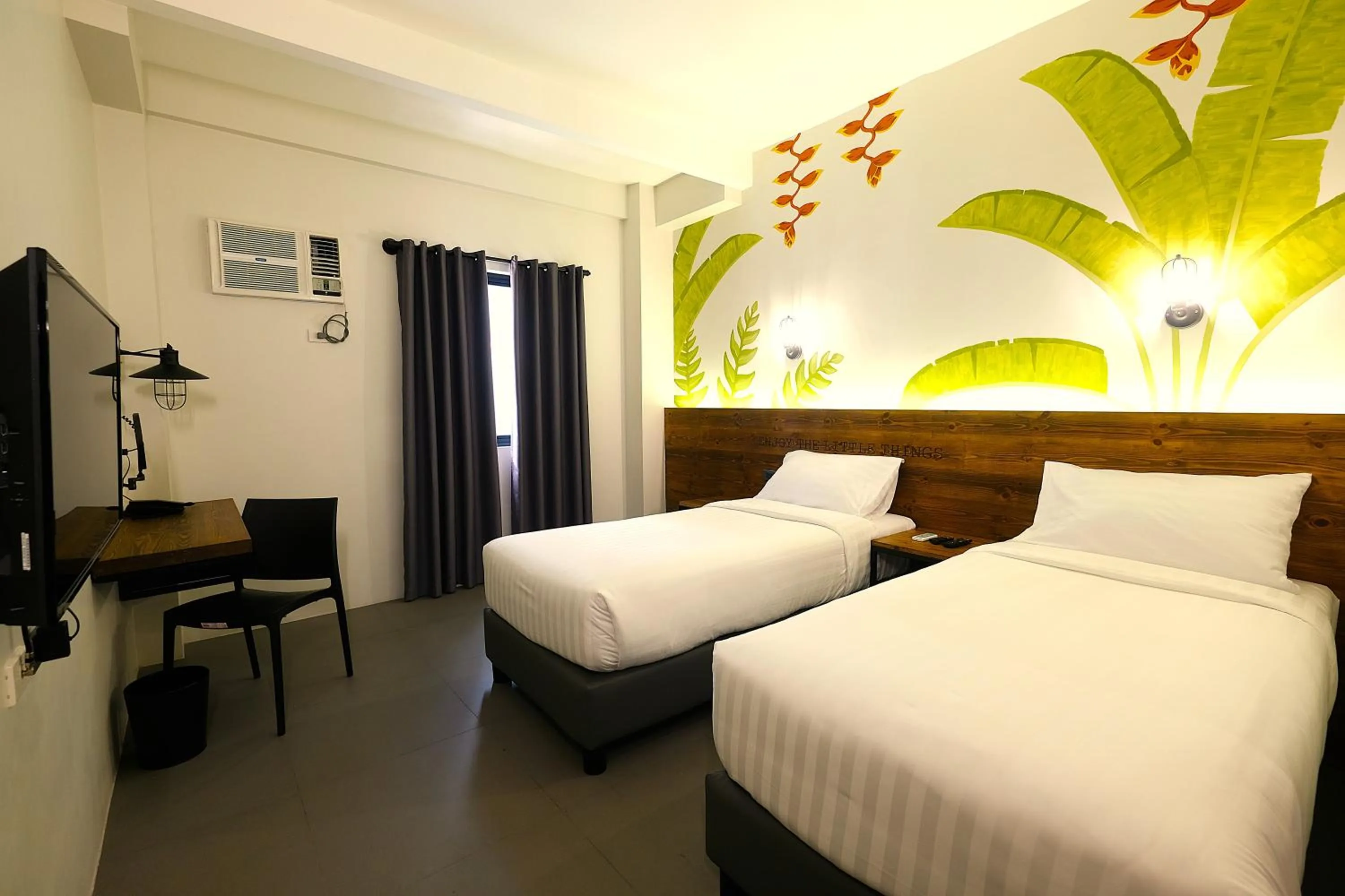 Bedroom, Bed in U Hotels Makati