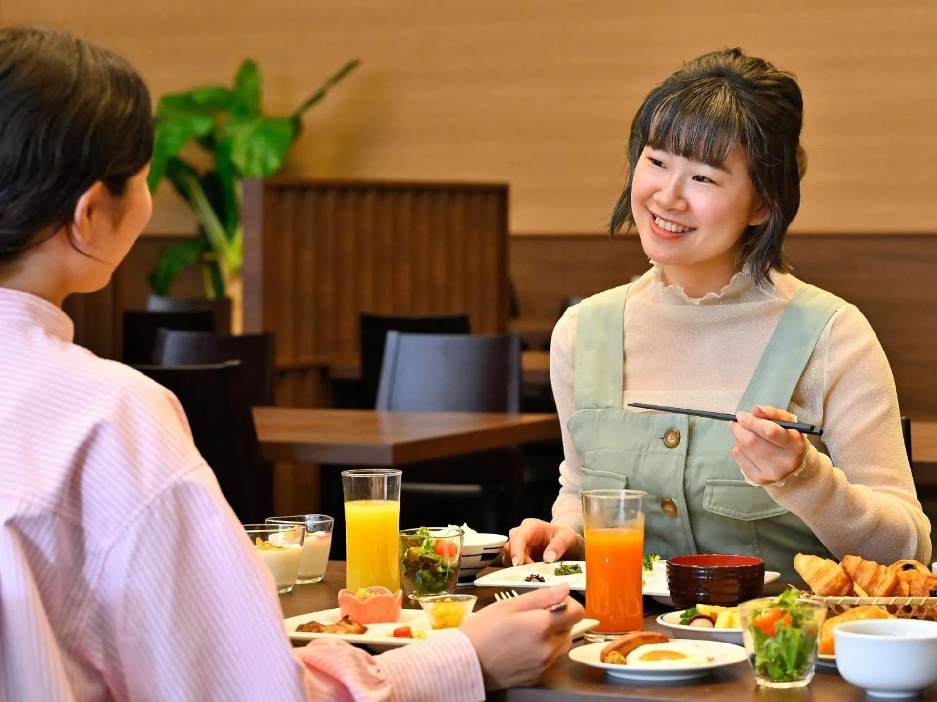 Breakfast in Himeji Castle Grandvrio Hotel