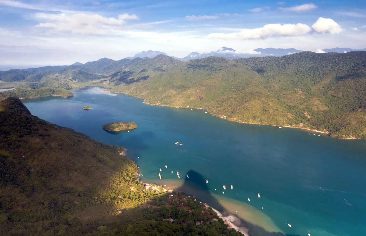 Hiking in Casa Bon Voyage - Guesthouse