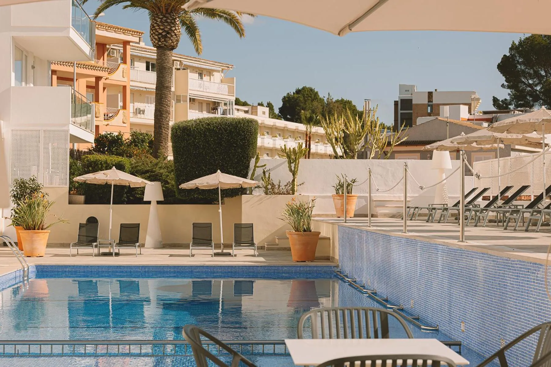 Swimming pool in Aparthotel Novo Mar