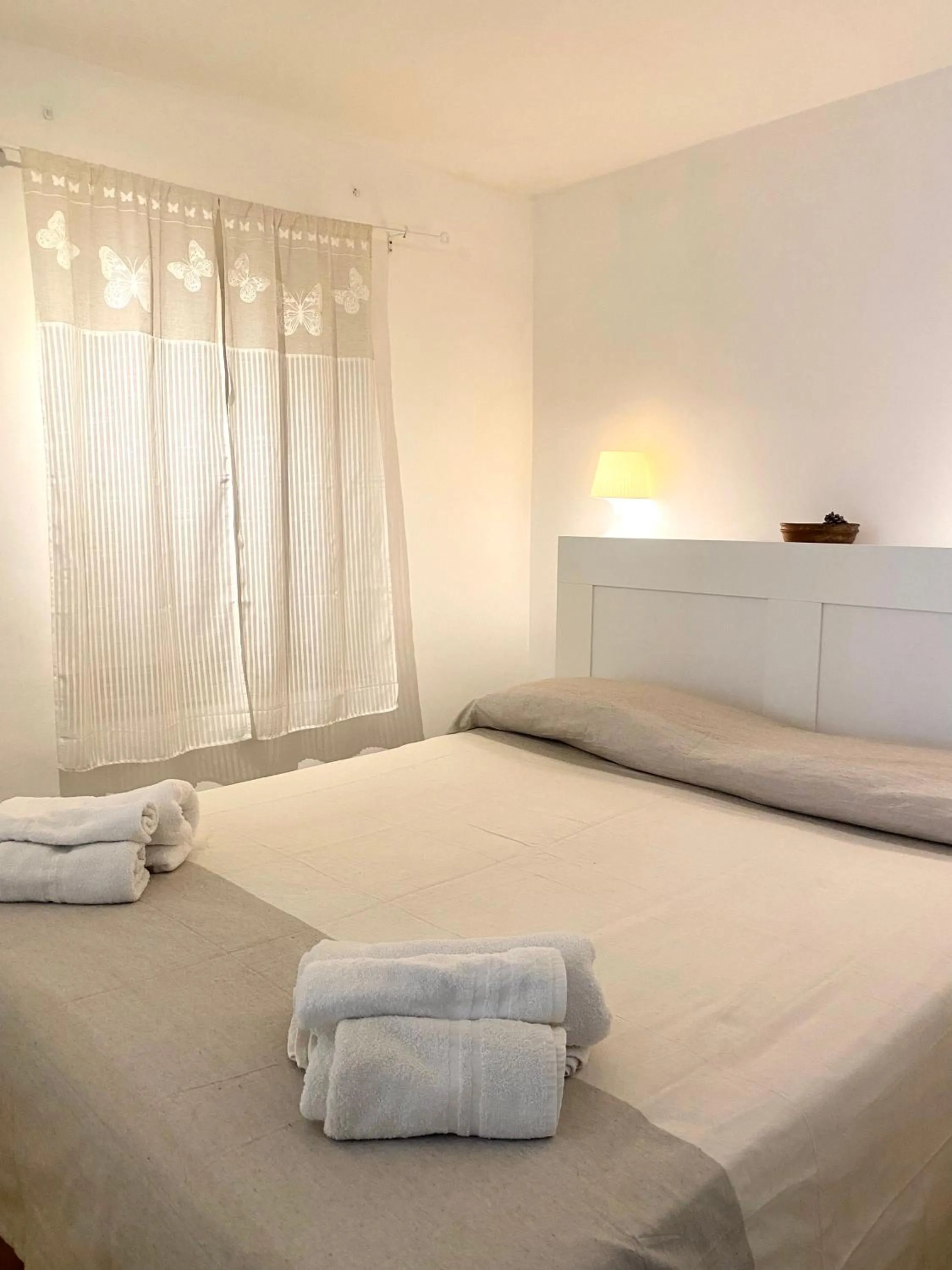Bedroom, Bed in Villa Marhù