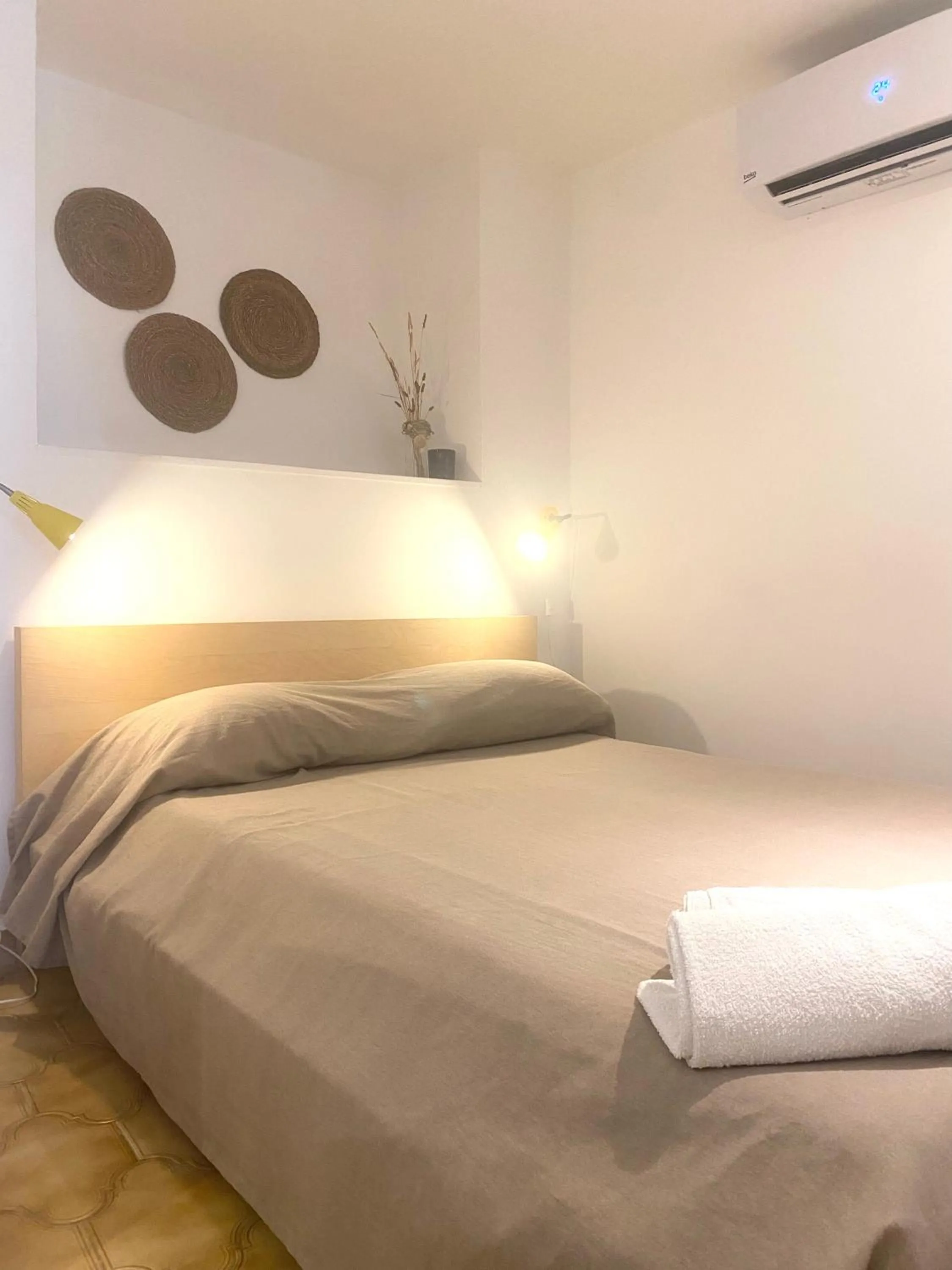 Photo of the whole room, Bed in Villa Marhù