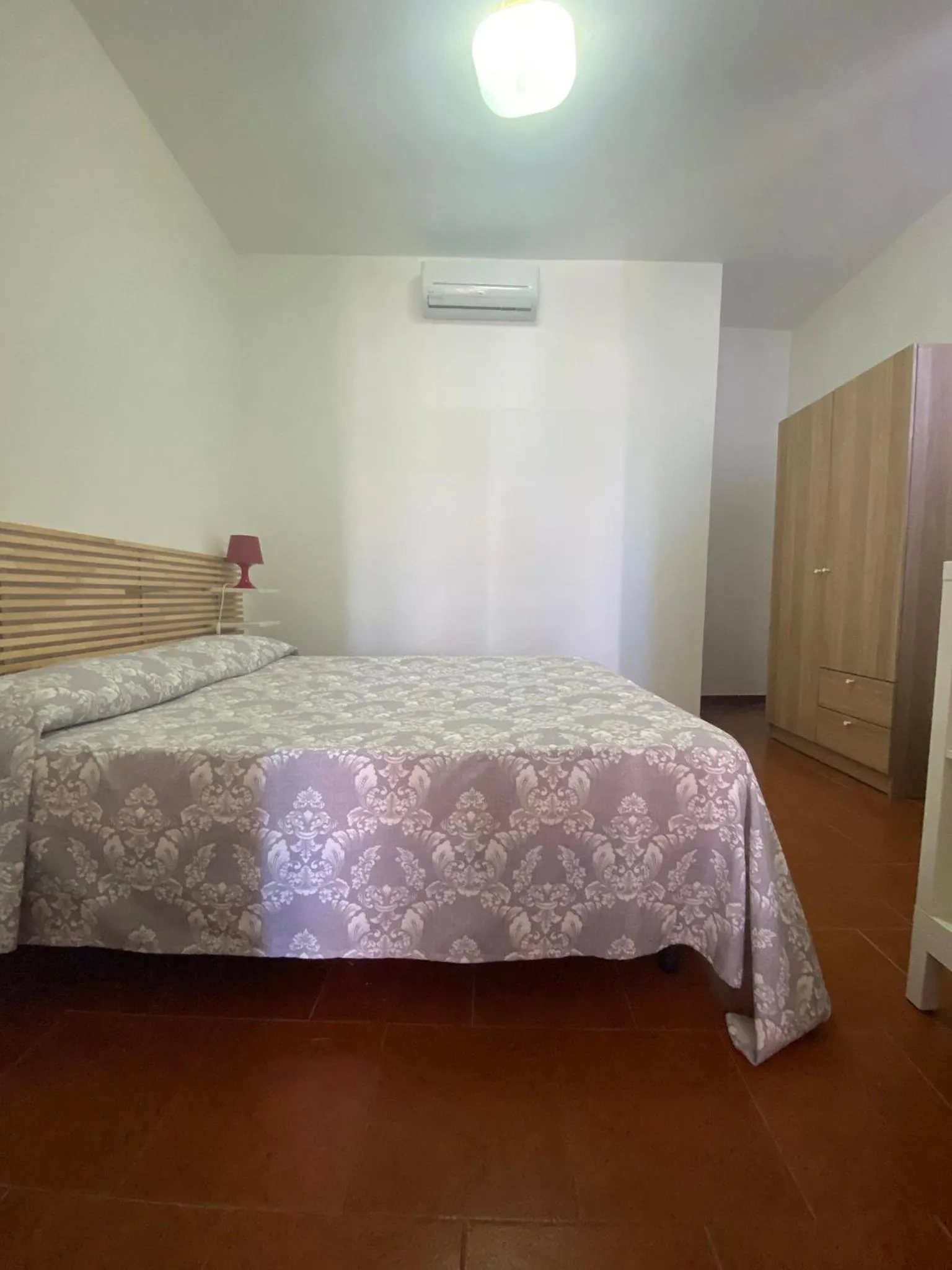 Photo of the whole room, Bed in Villa Marhù